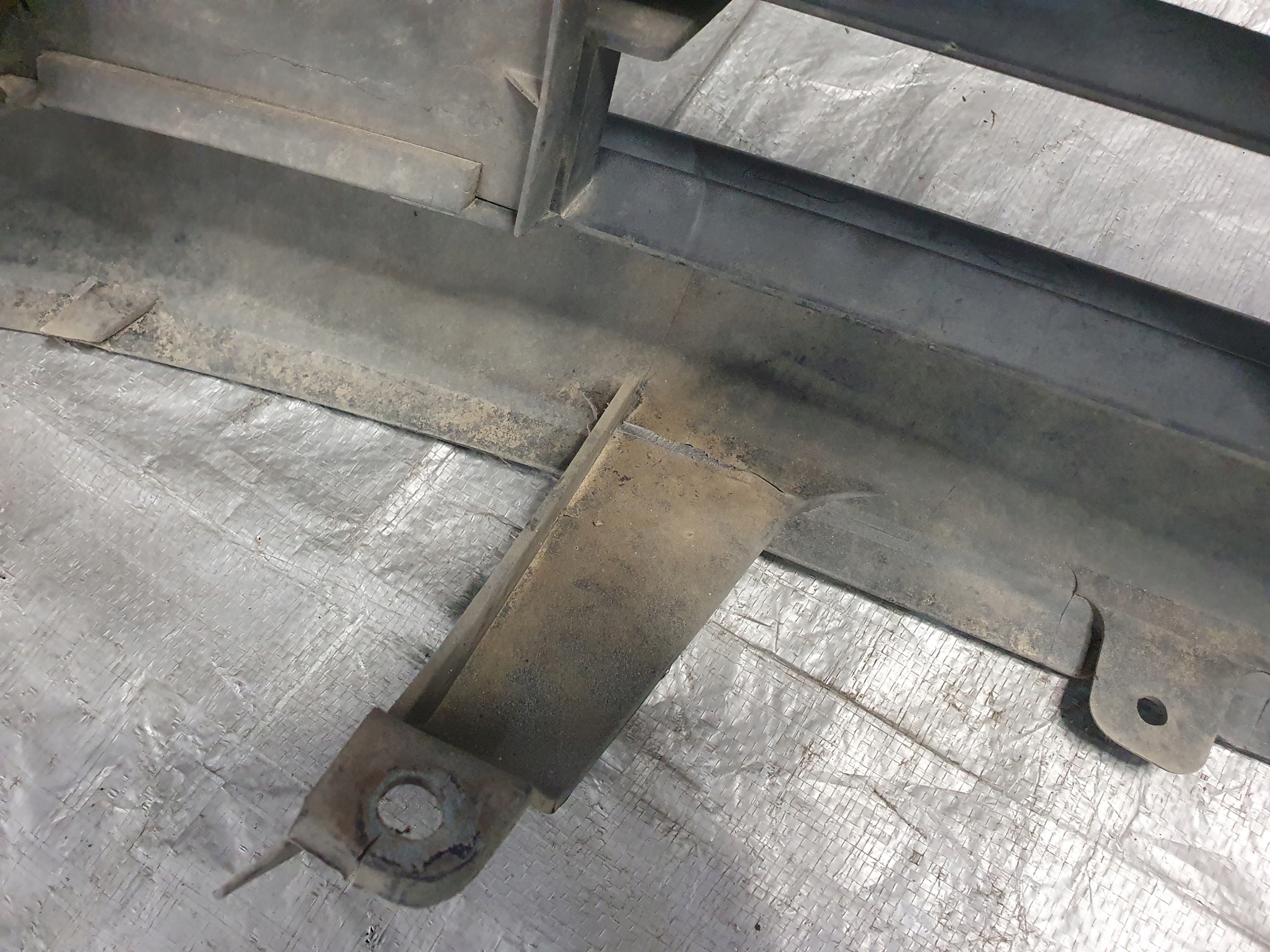 bumper front NISSAN PRIMERA P11 LIFT 99-02 R.