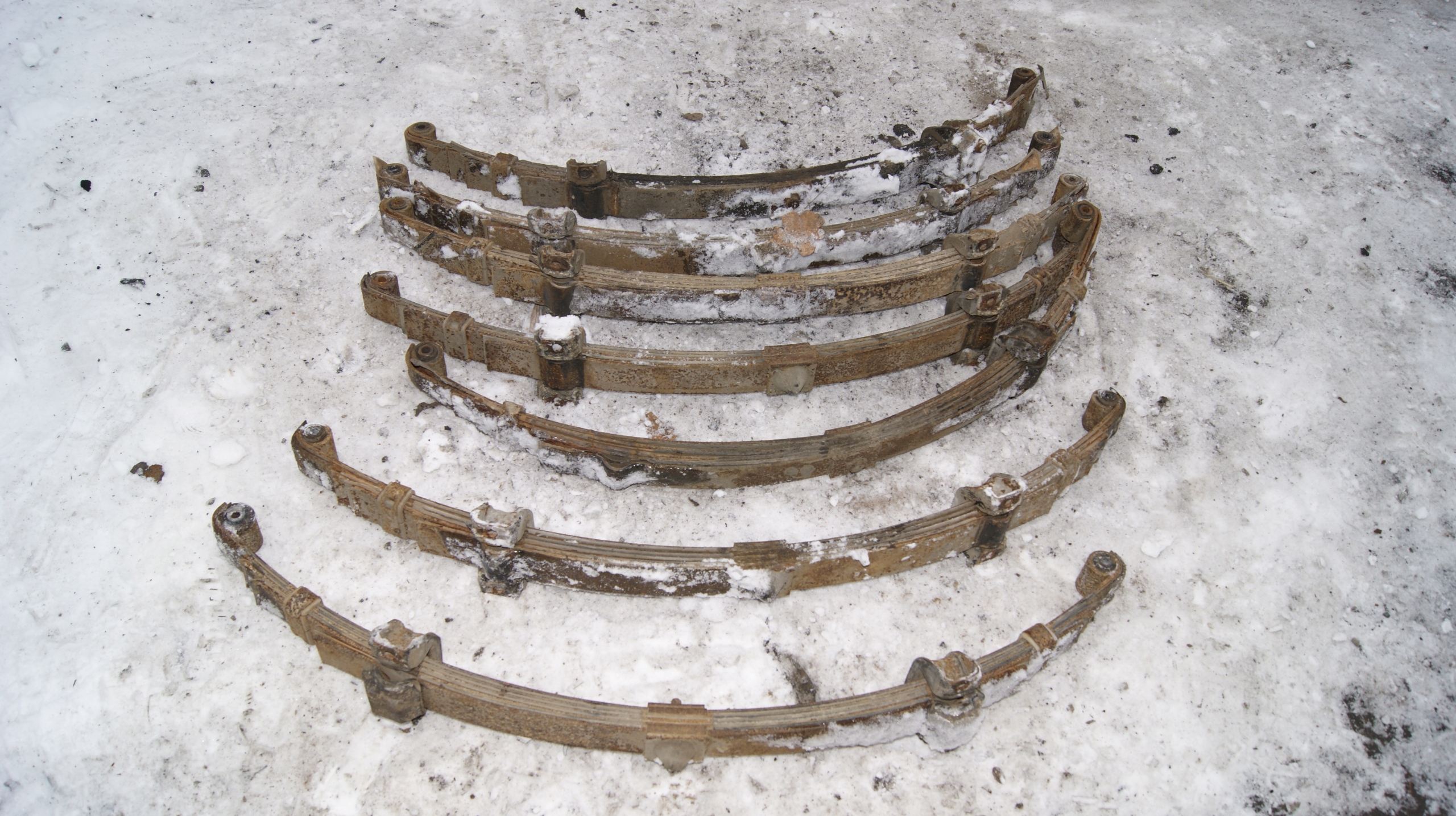 RESOR PRZÓD PRZEDNI FIAT 126 P MALUCH PIÓRO