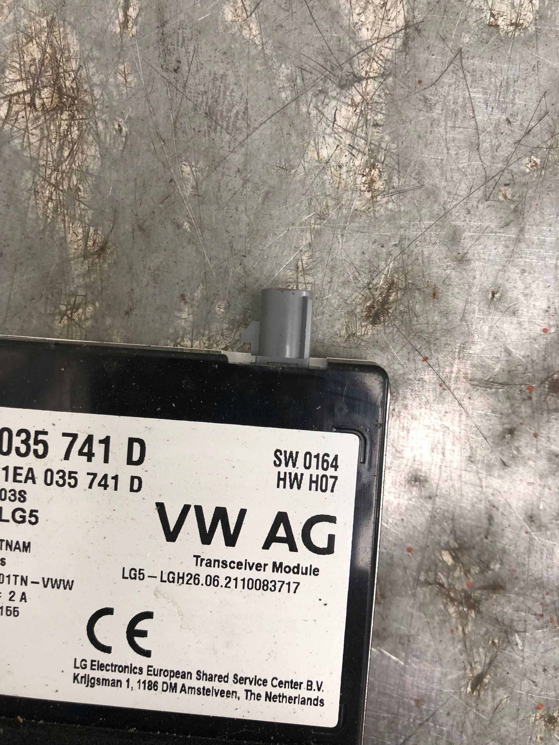 amplifier ANTENY VW ID4 ID.4 1EA035741D