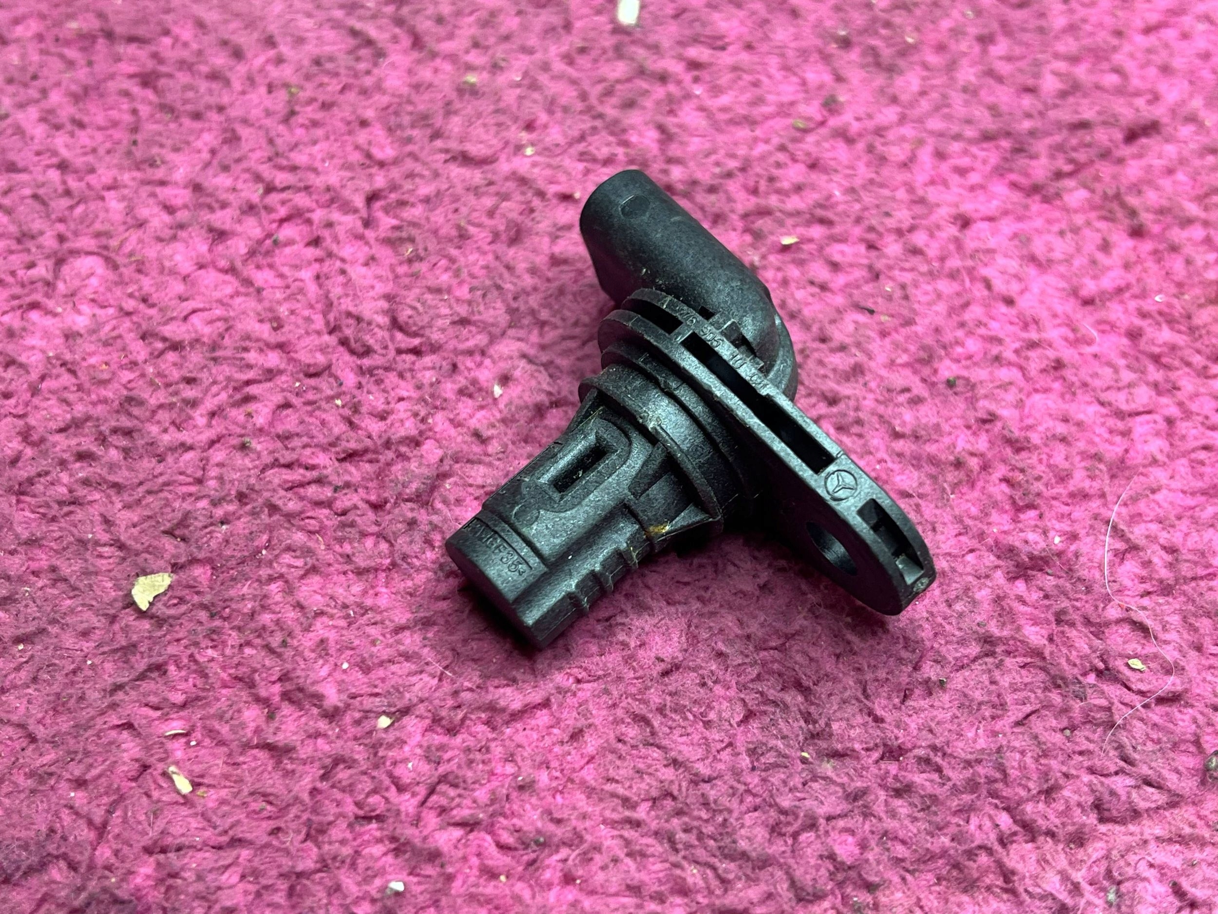 shaft position sensor original Mercedes-Benz C W204 A276905