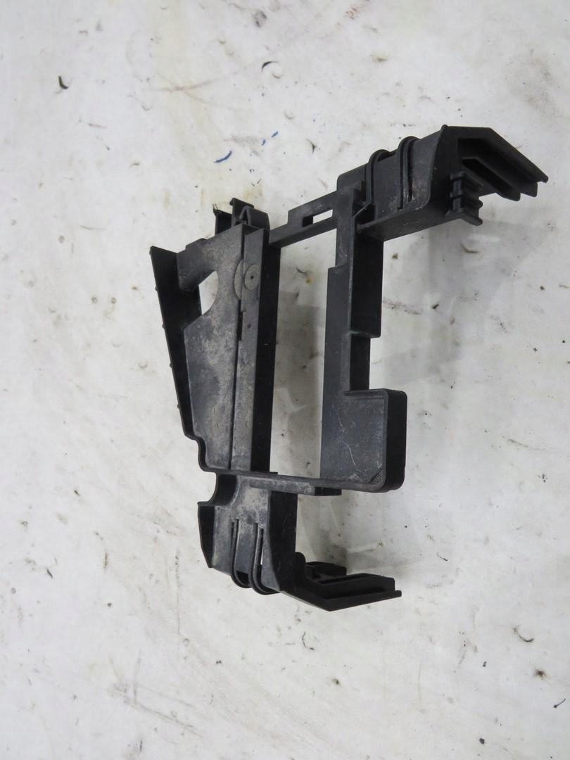 КРЕПЛЕНИЕ АККУМУЛЯТОРА VW UP MII CITIGO