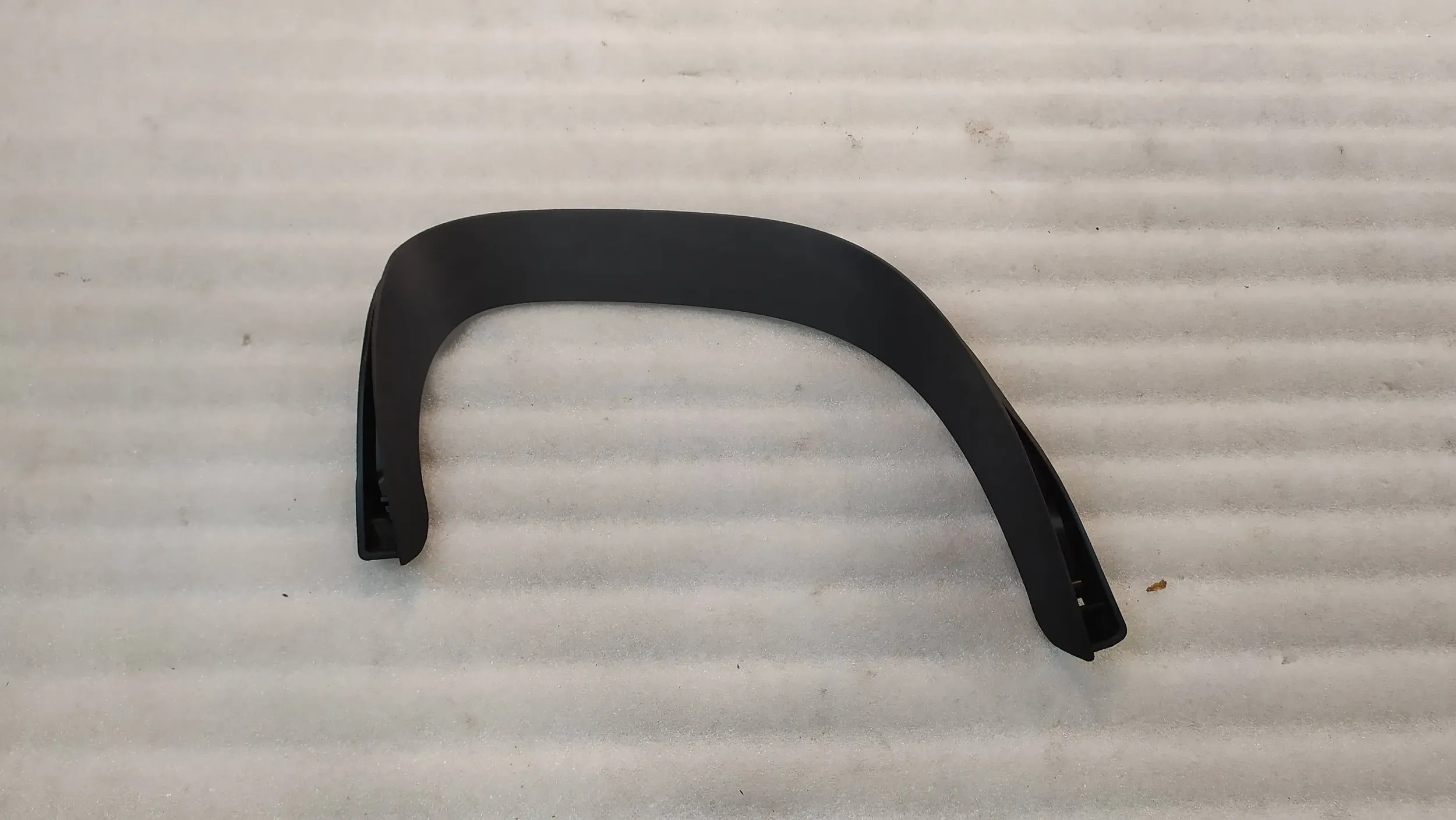 OBUDOWA TŁUMIKA WYDECHU PORSCHE PANAMERA 970 PRAWA