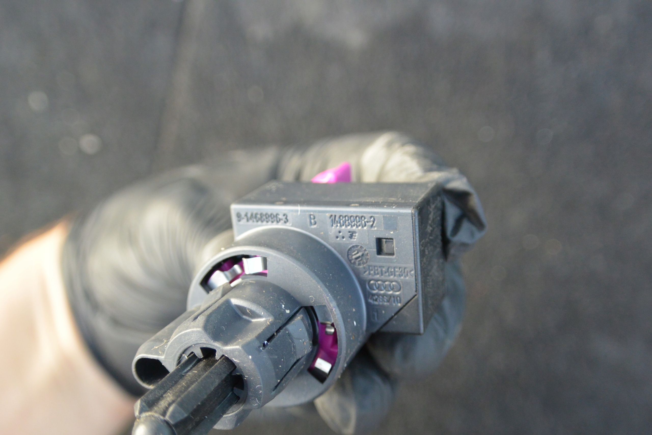 Sensor Bremse Leuchten STOP AUDI VW SEAT SKODA 4X