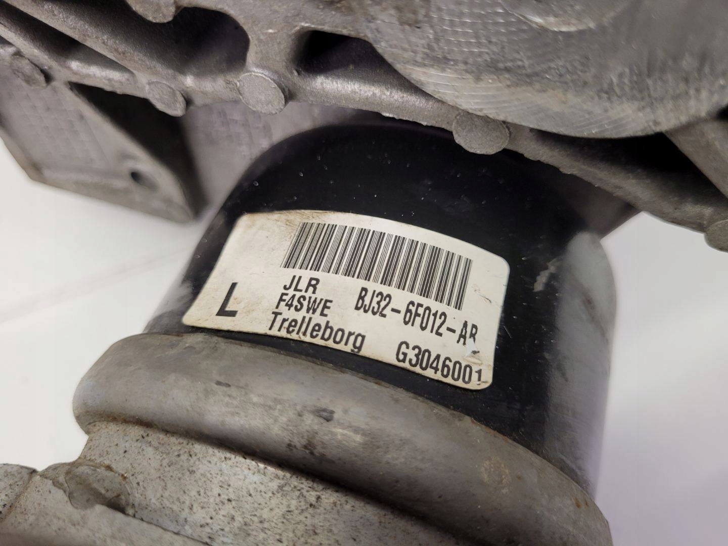 подушка Двигателя LAND ROVER Range Evoque 2018 EJ32-7M121-AD