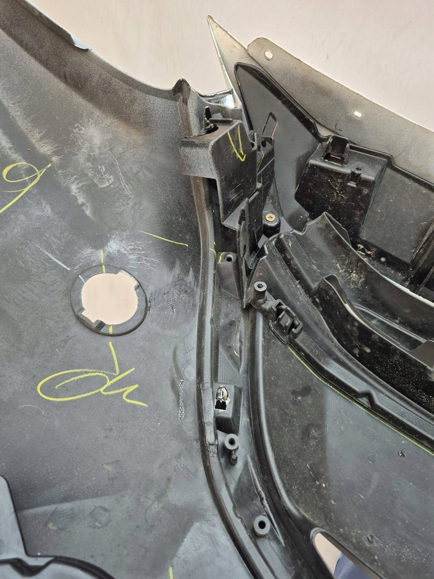 MAZDA 2 III DJ 14- bumper front front PDC DB5J-50031