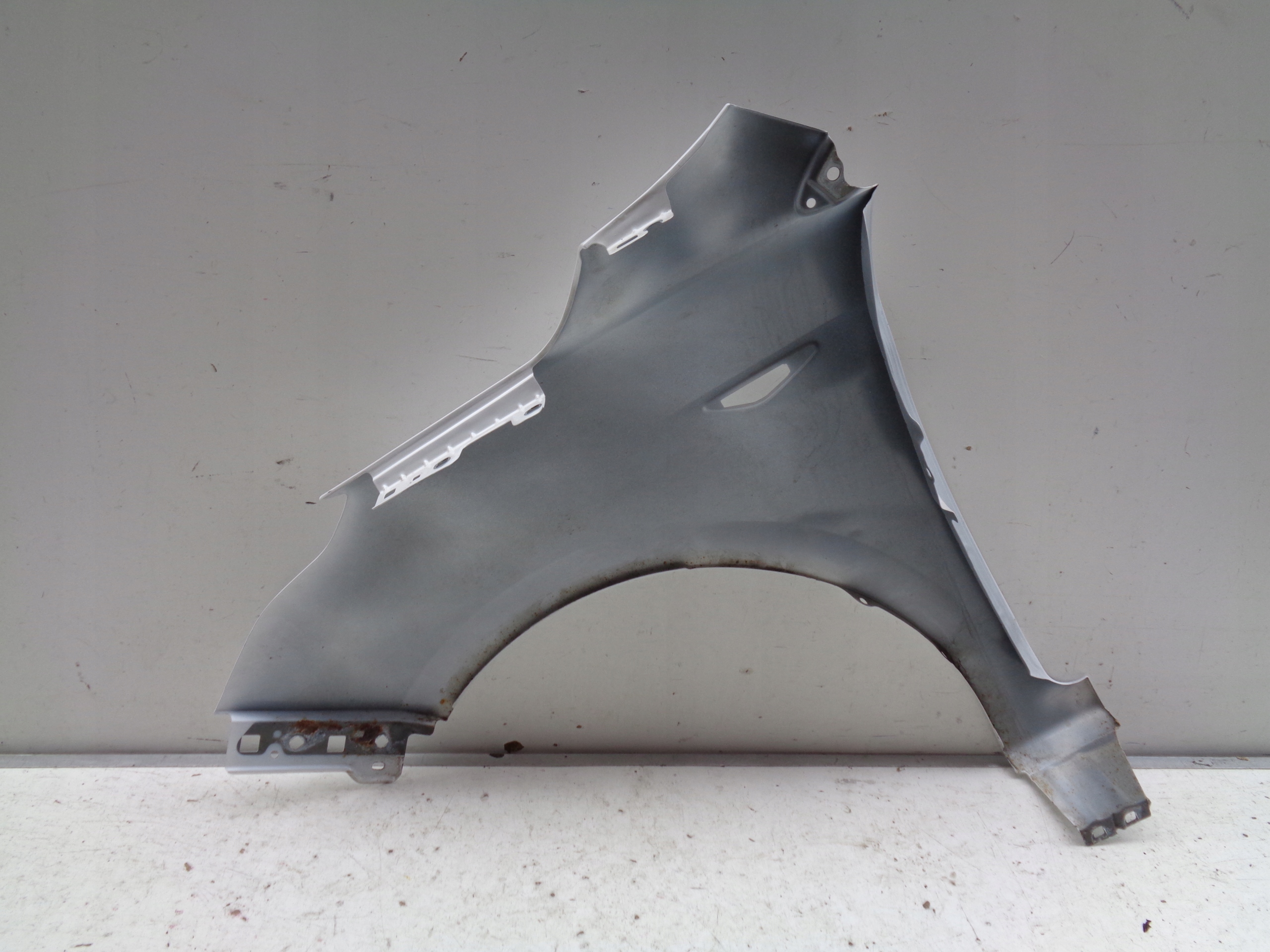 fender right front FORD KA + plus 16- NR 44684