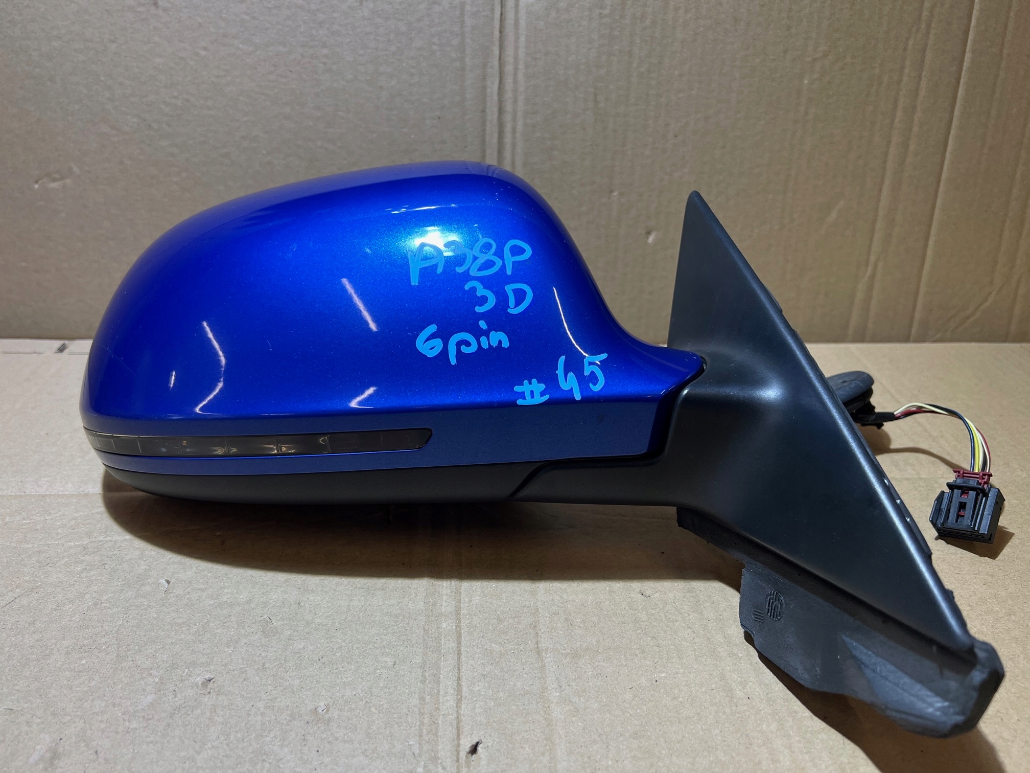 AUDI A3 8P 3D LIFT mirror right 6PIN