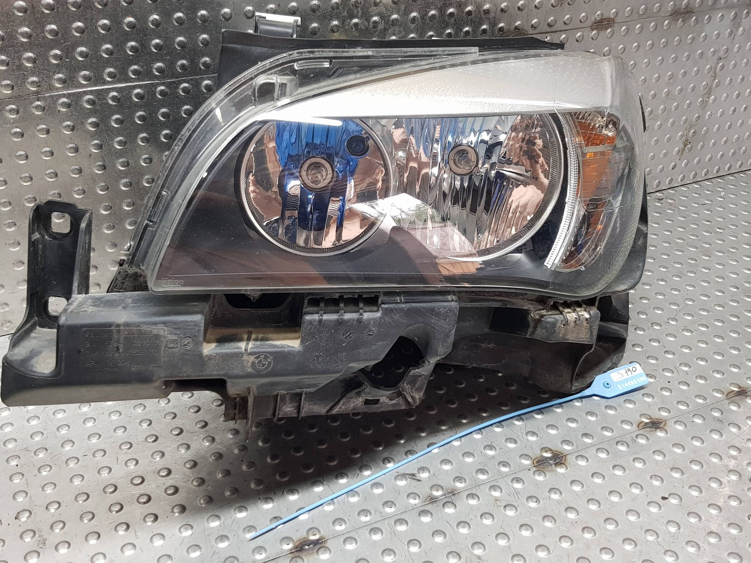 REFLEKTOR light left front BMW X1 E84 09-12 EUROPA