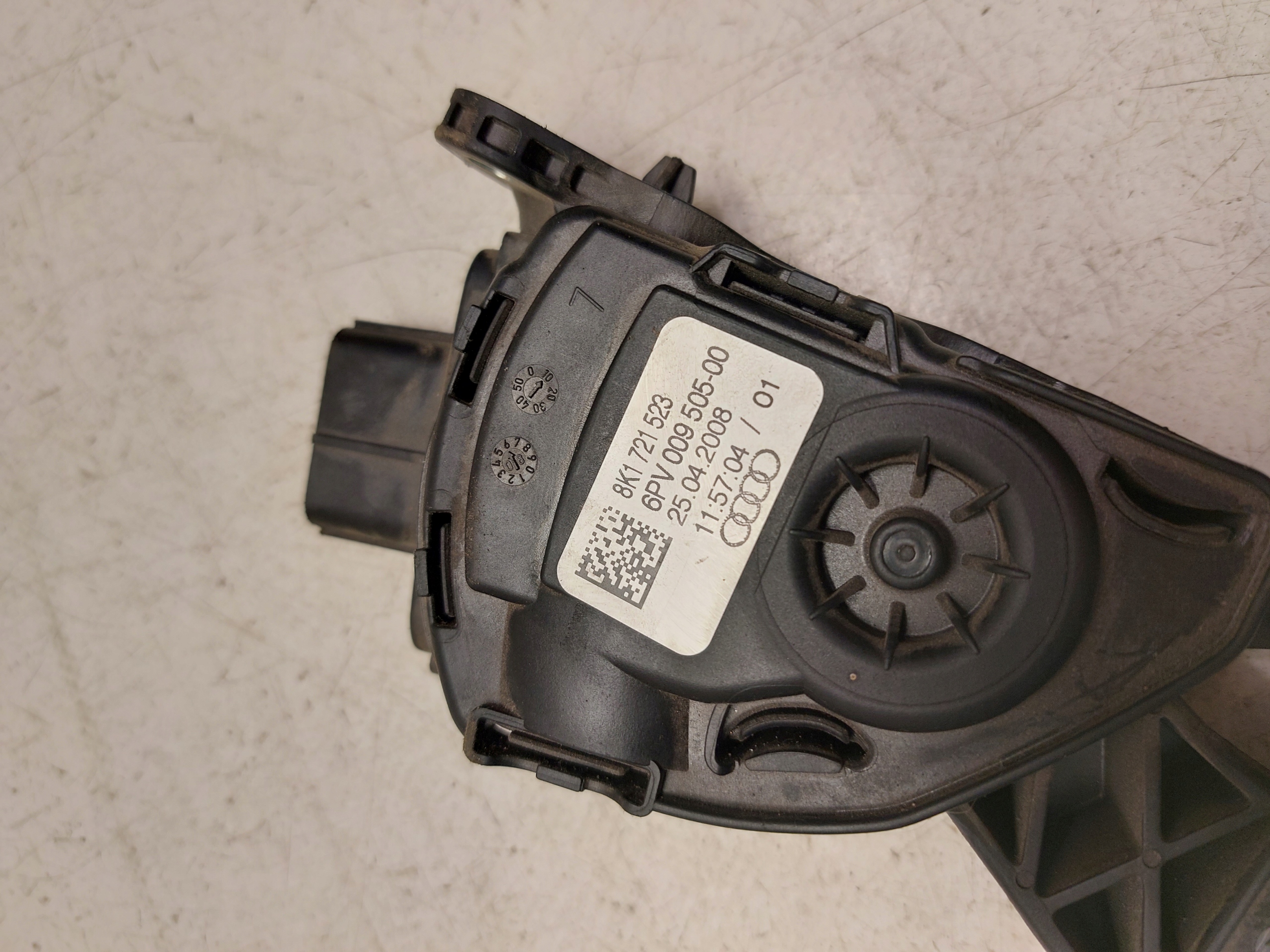 Pedal potentiometer Gas Audi A4 B8