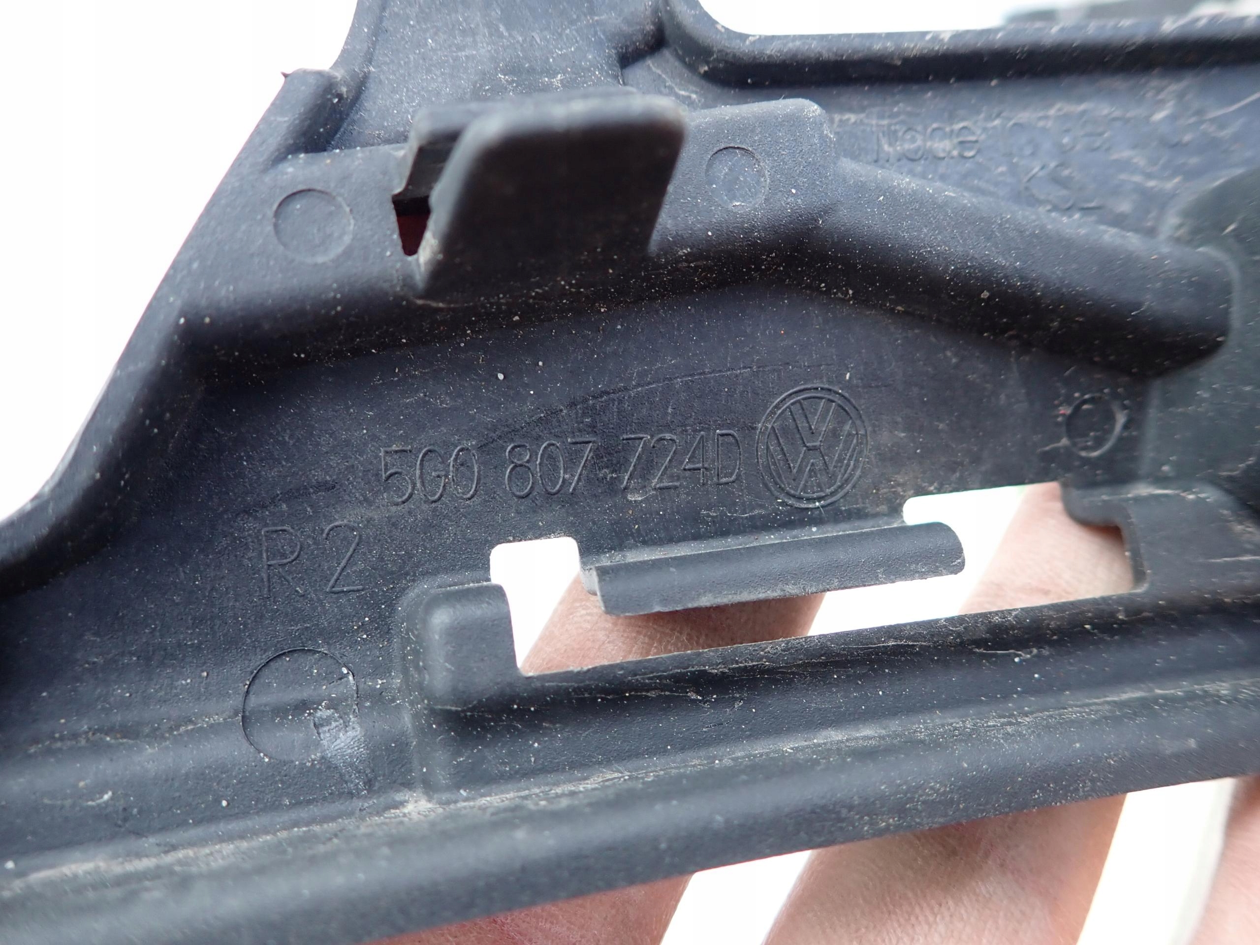VW GOLF VII 12- bumper bracket right front front