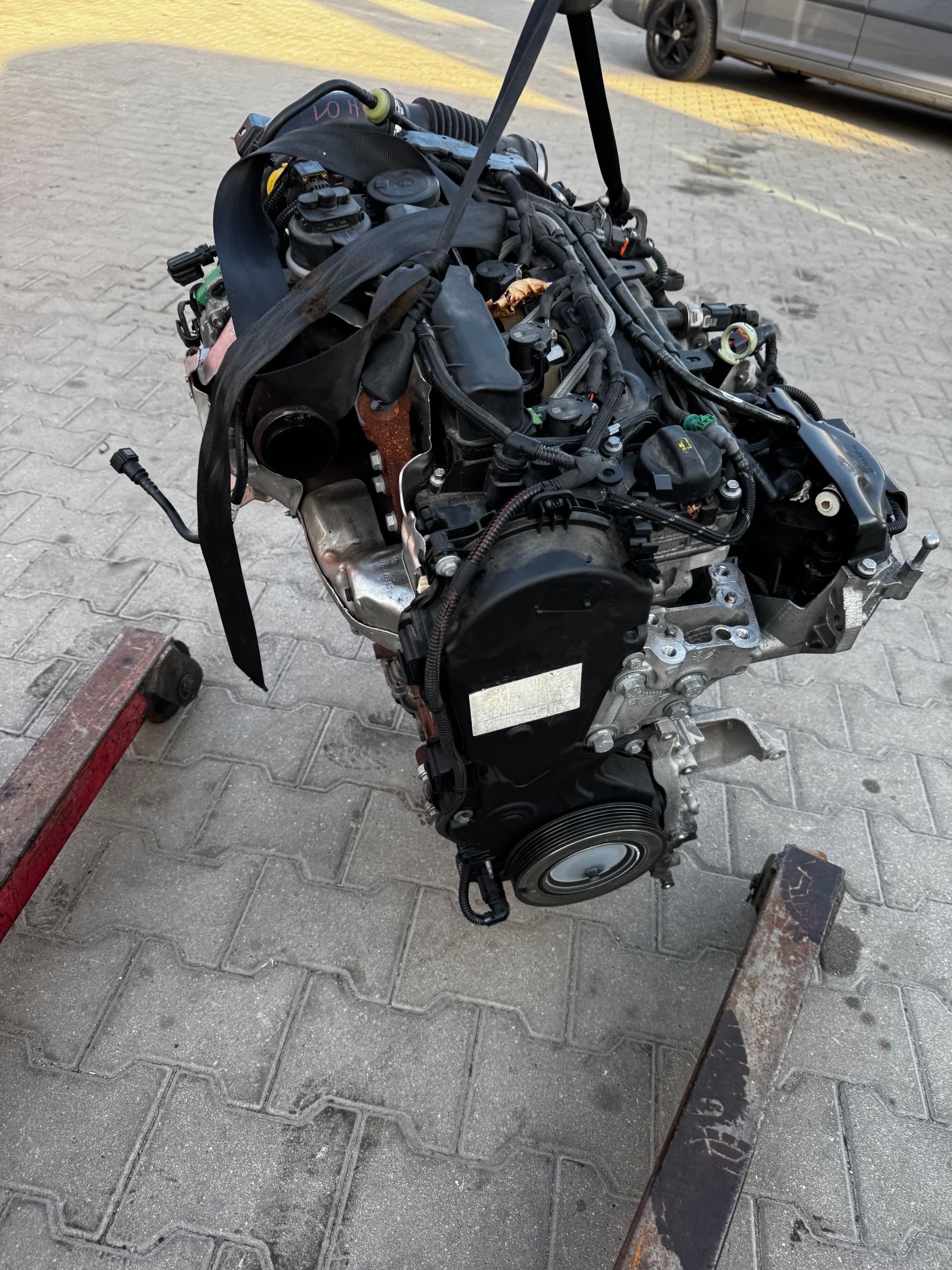 engine complete PEUGEOT CITROEN PSA AH01 10DY3G