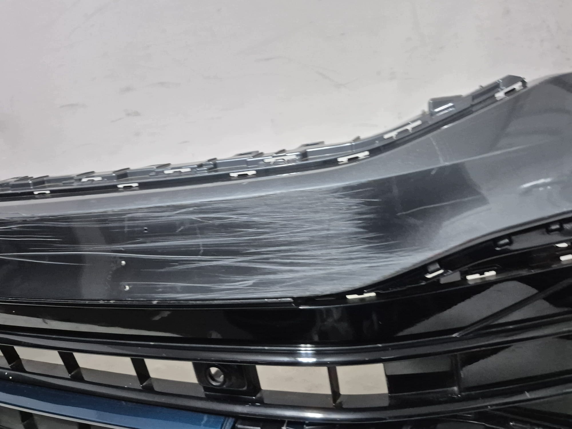 VW TIGUAN II ALLSPACE R-LINE LIFT 20- bumper front front PDC