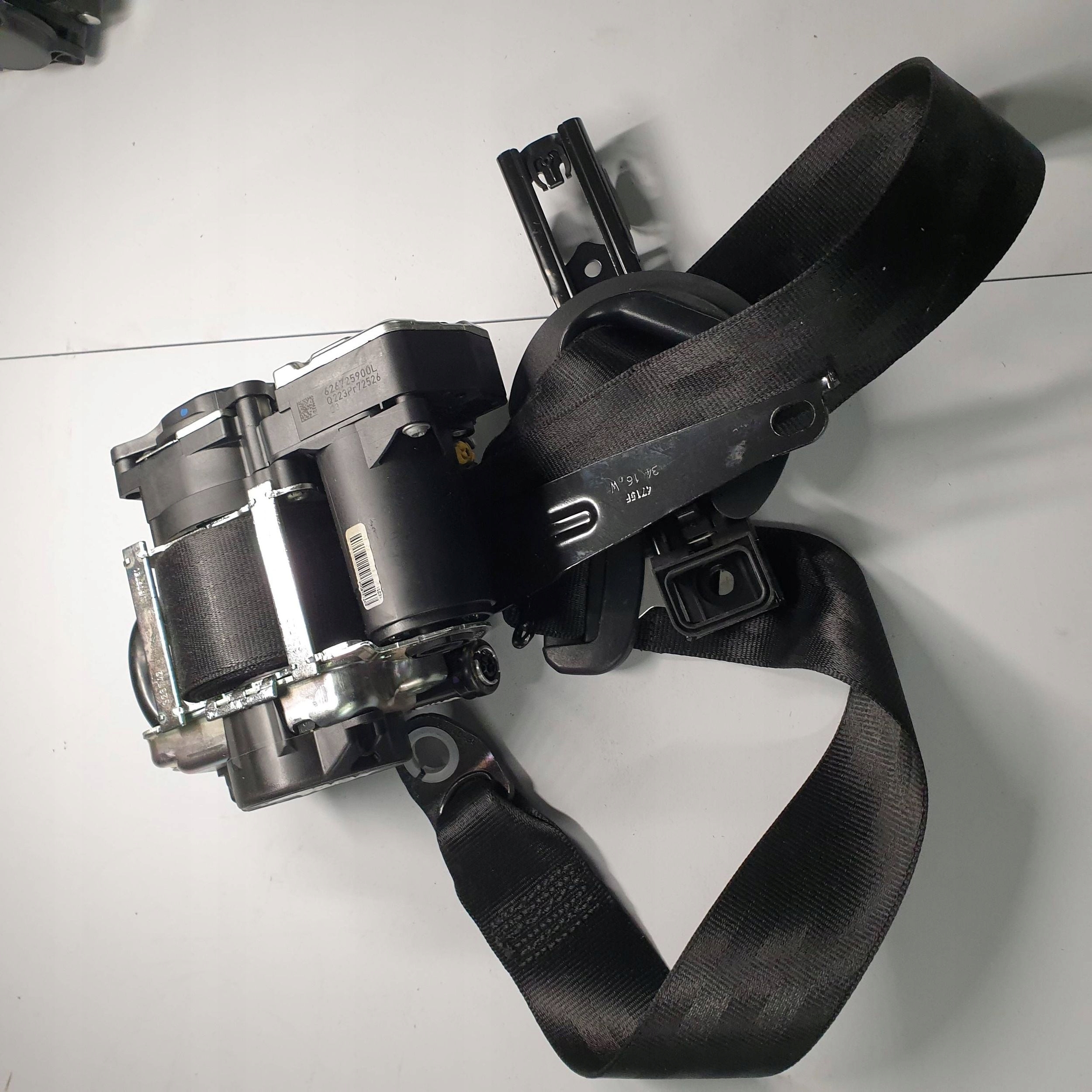 ремень безопасности передний Audi Q7 SQ7 4M 4M0857706J