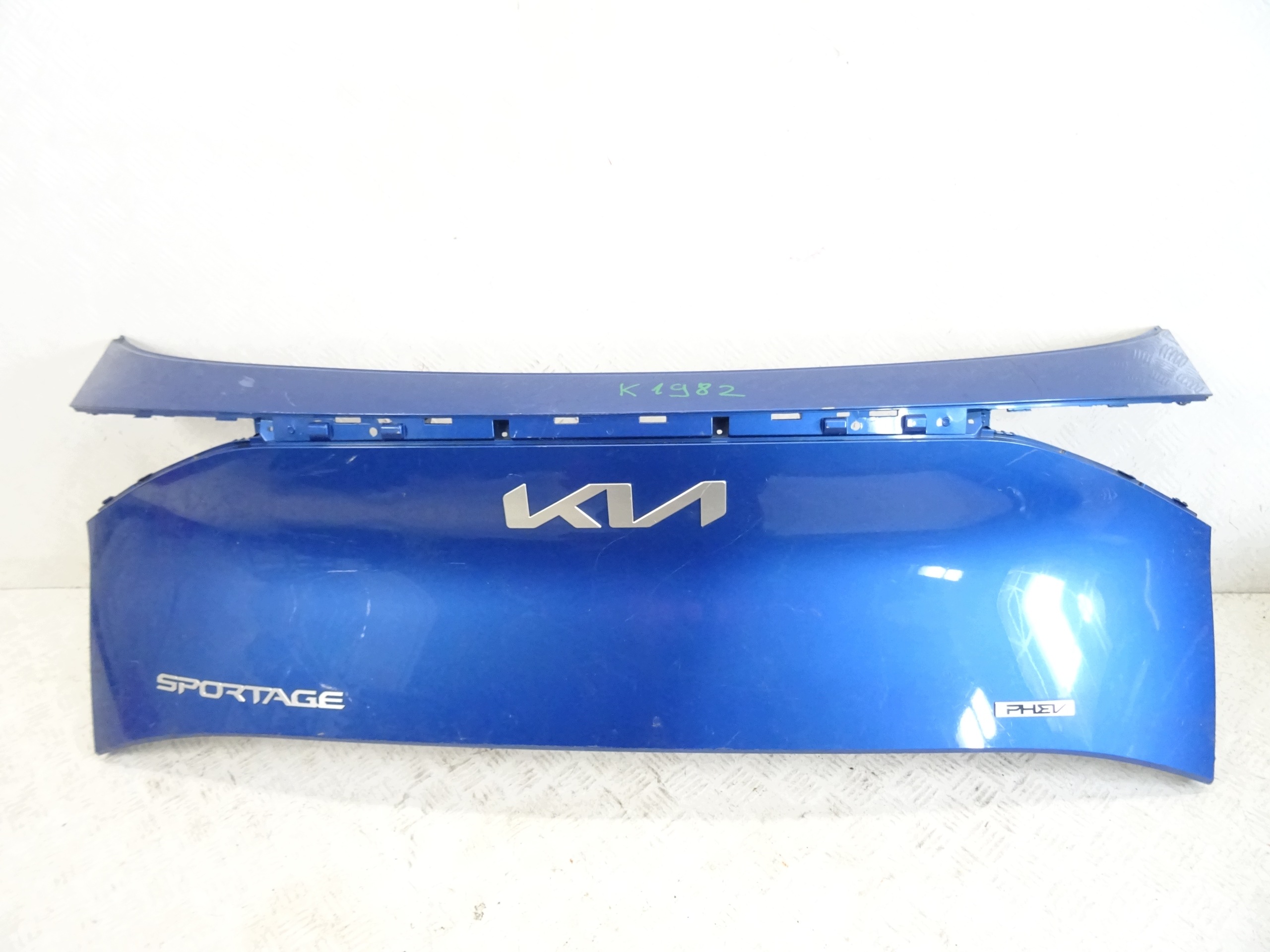 cap bonnet boot rear part KIA SPORTAGE V 87311-R2000