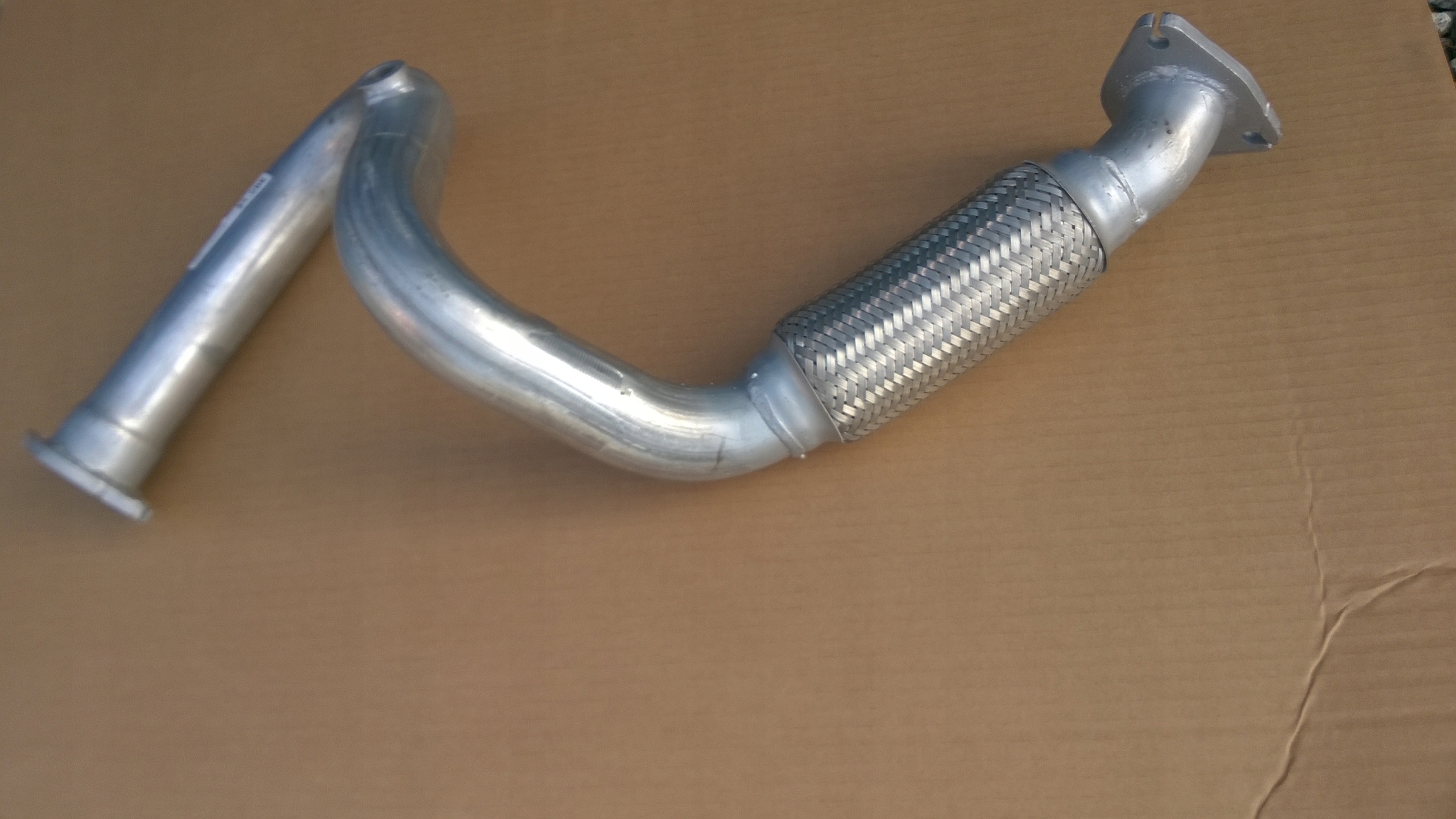 OPEL MOKKA, CHEVROLET TRAX 1.4i Turbo rura złącze Typ samochodu 4x4/SUV Samochody osobowe