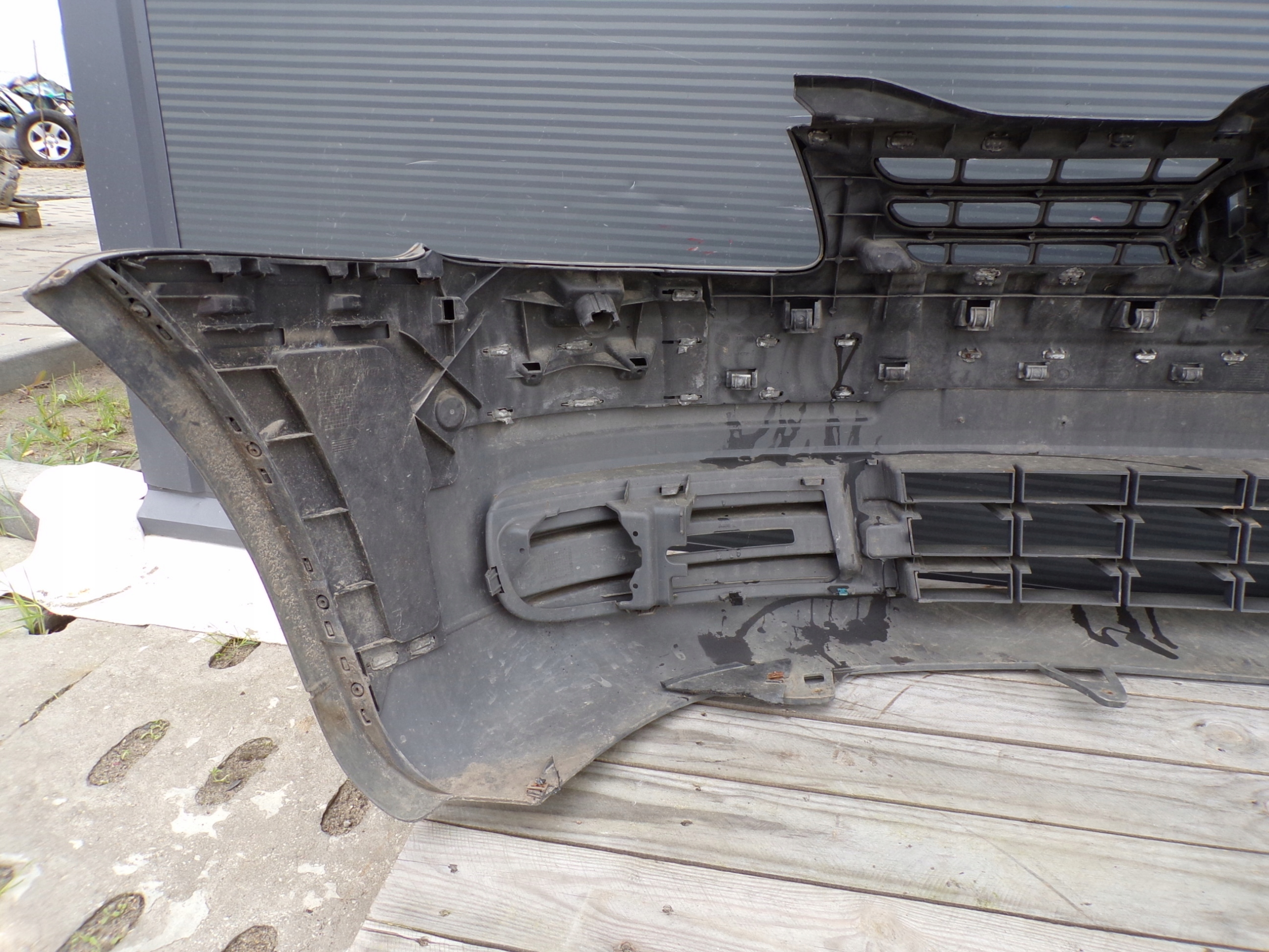 Frontstoßstange vorne VOLKSWAGEN CADDY 3 III (1)