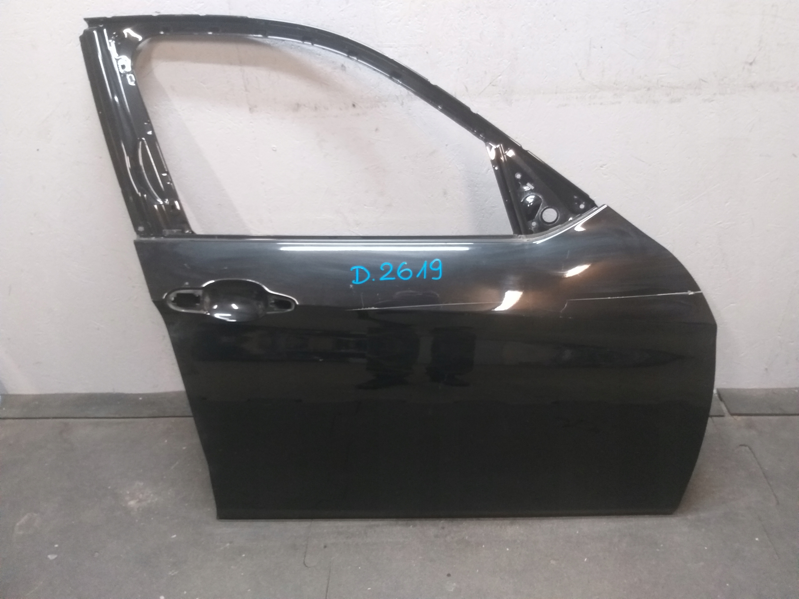 dveře předek pravé BMW X1 E84