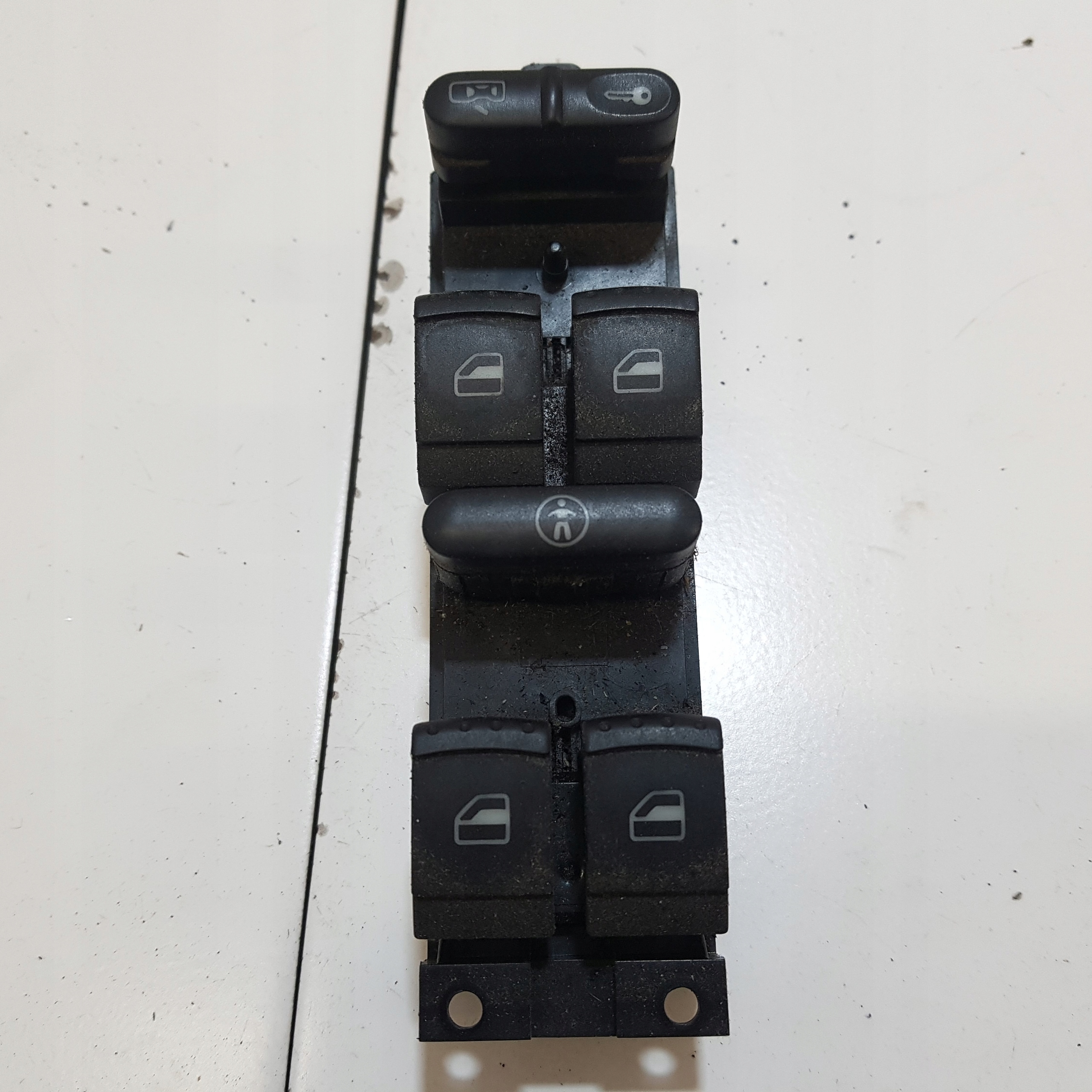 control panel of the window driver´s VOLKSWAGEN GOLF 4 1J4959857B