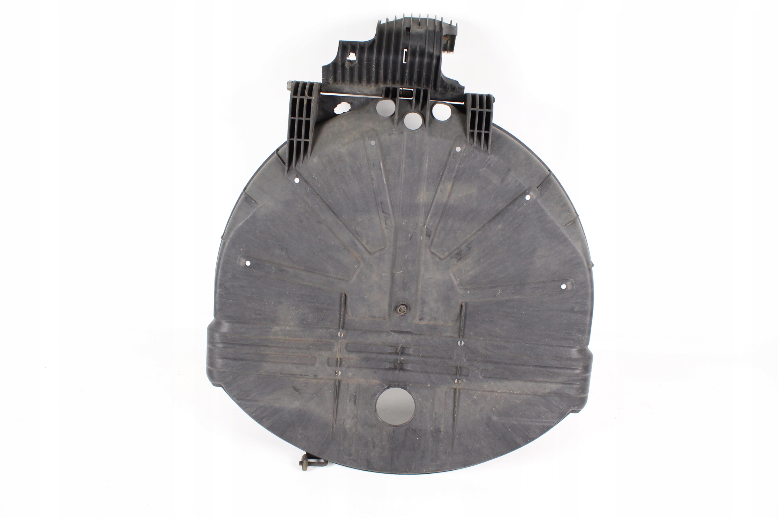 MOCOWANIE OSŁONA KOSZYK KOŁA ZAPASOWEGO BMW E83 Producent części BMW OE