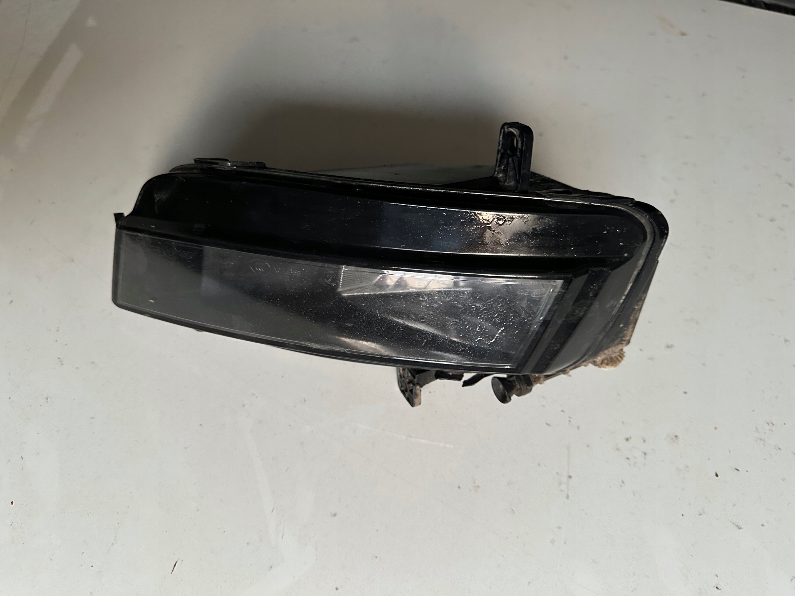 VW GOLF VII 2012 - fog light left front 5G0941661J