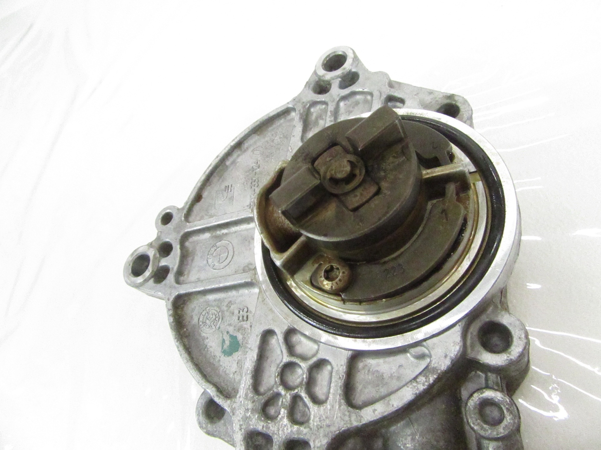 Pompa vacum BMW e60 e81 e82 e87 e88 e90 e91 e92 e92 1.6 1.8 2.0 N43
