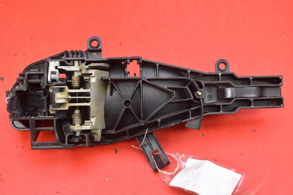 handle right front front A52/7 SPACEGRAU METALLIC BMW E90 E91 LIFT 08-13