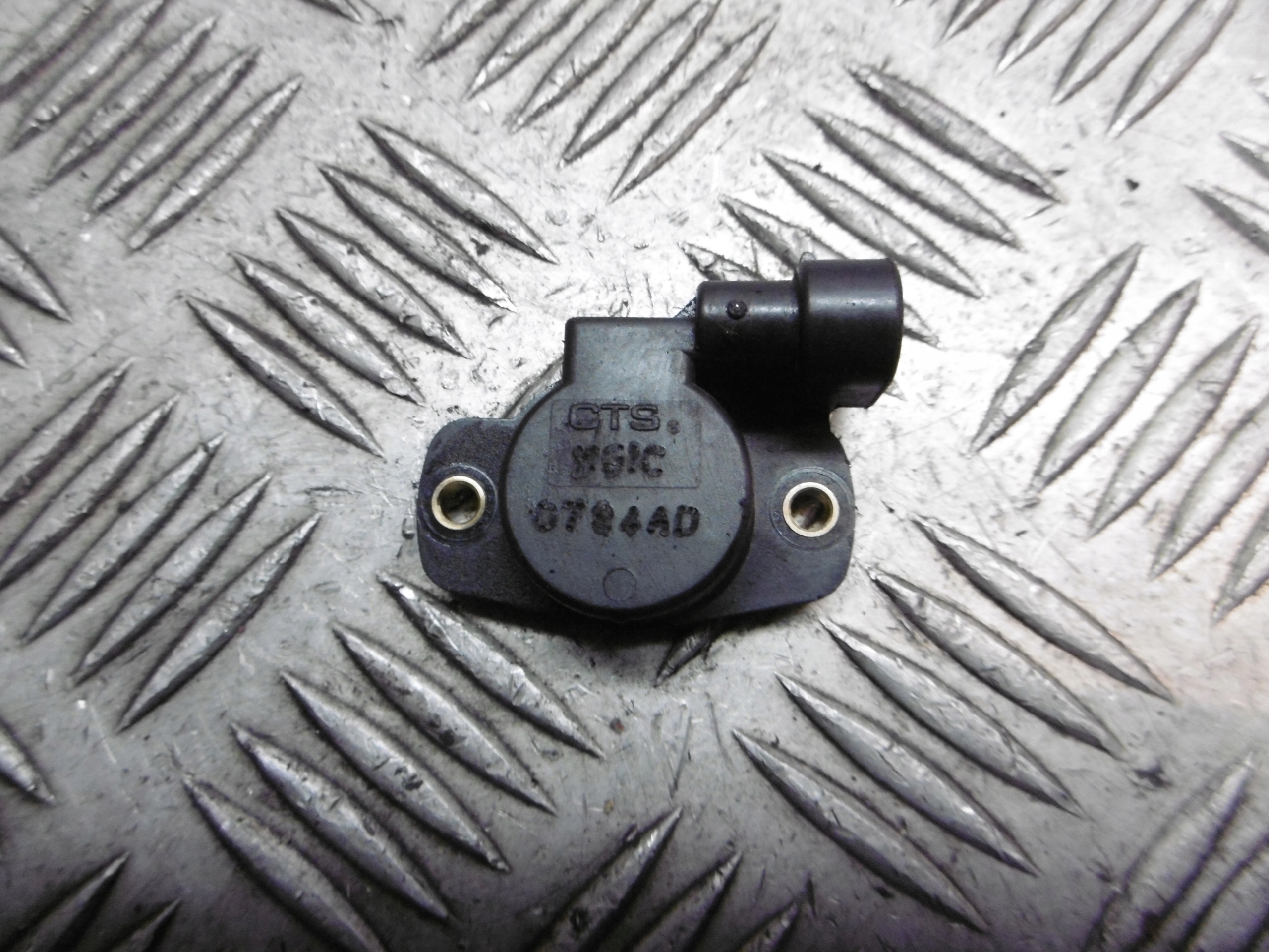 ELEKTROZAWÓR RENAULT THALIA I 1.4