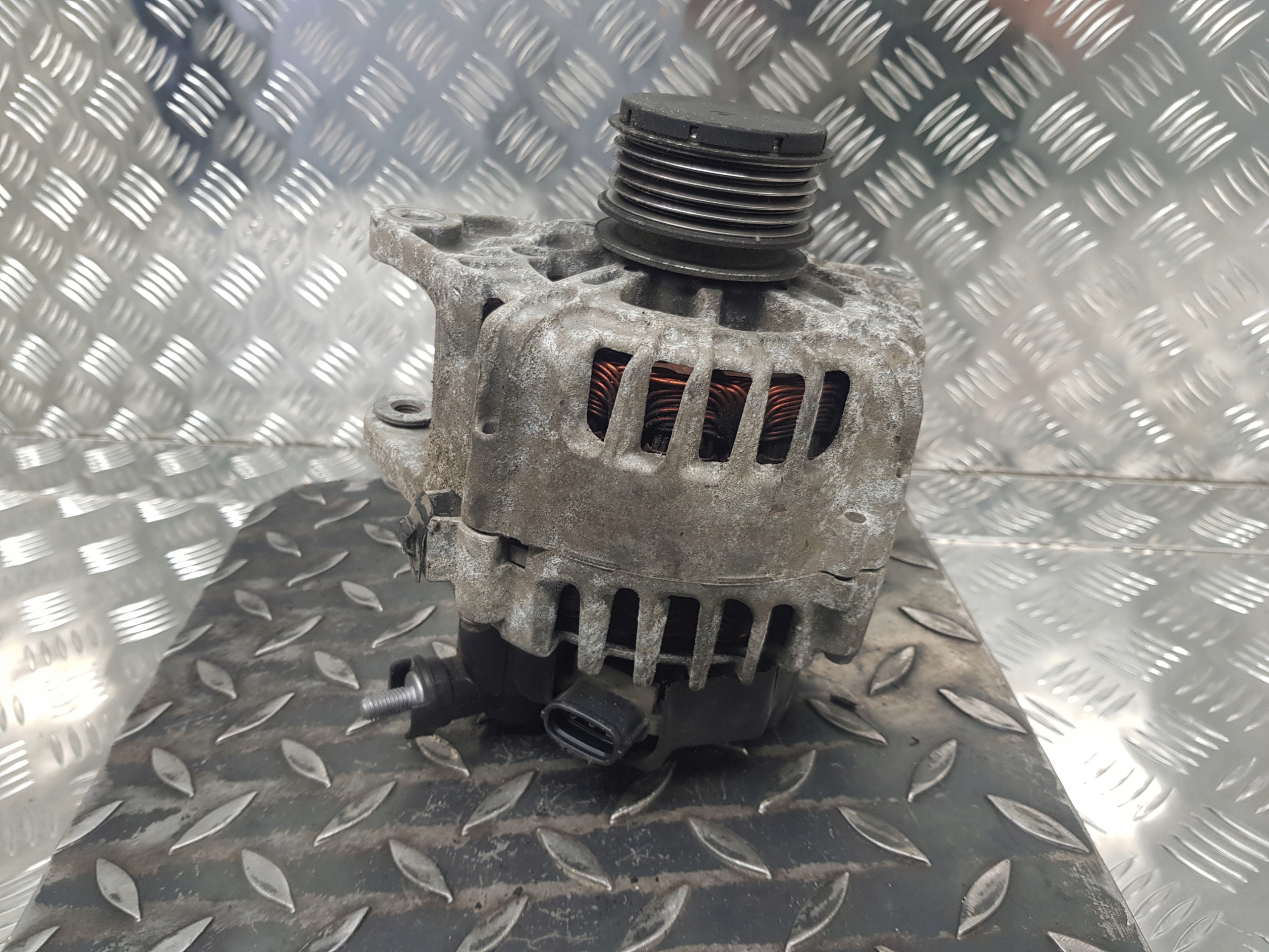 alternatore KIA CEED 37300-2A601 1.6crdi
