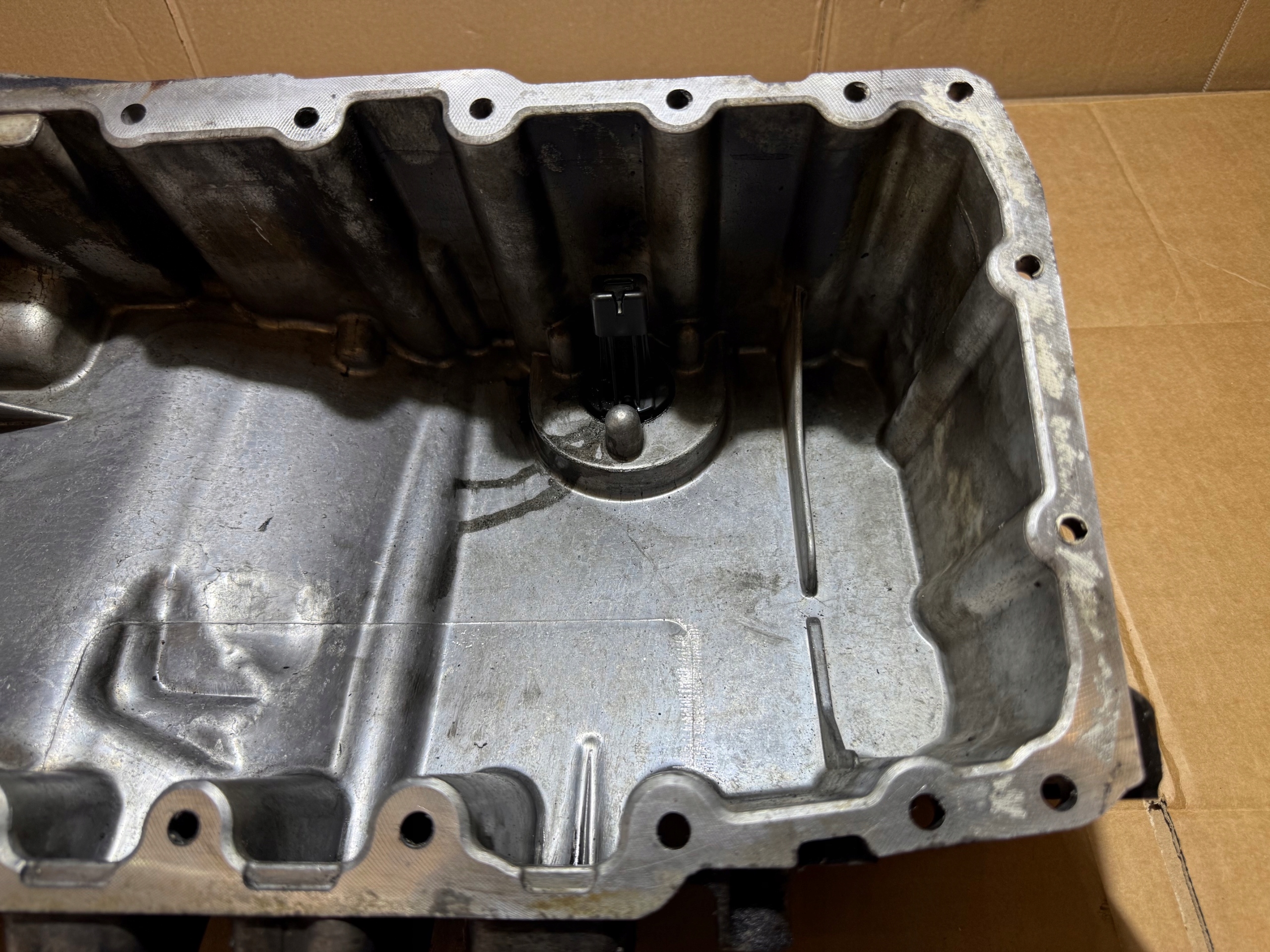 AUDI 2.0 TDI CAH Coppa olio 03G103603