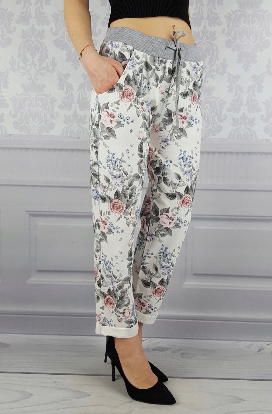 WYGODNE - SPODNIE - DRESOWE - KWIATY - Plus - Size Stan (wysokość w pasie) wysoki