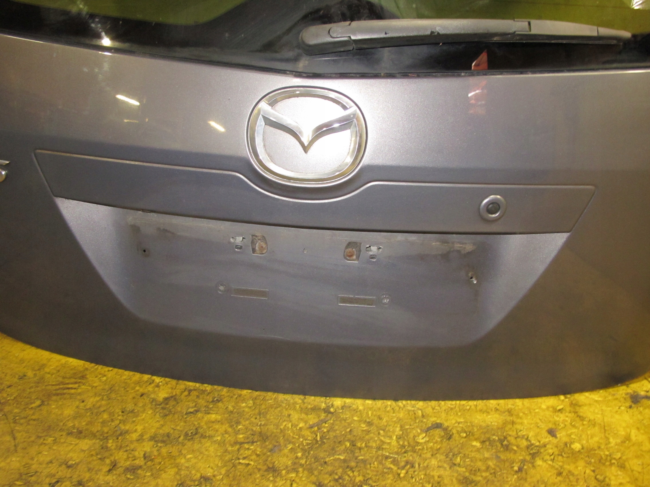 MAZDA 5 window trunk door boot 05-10 32S