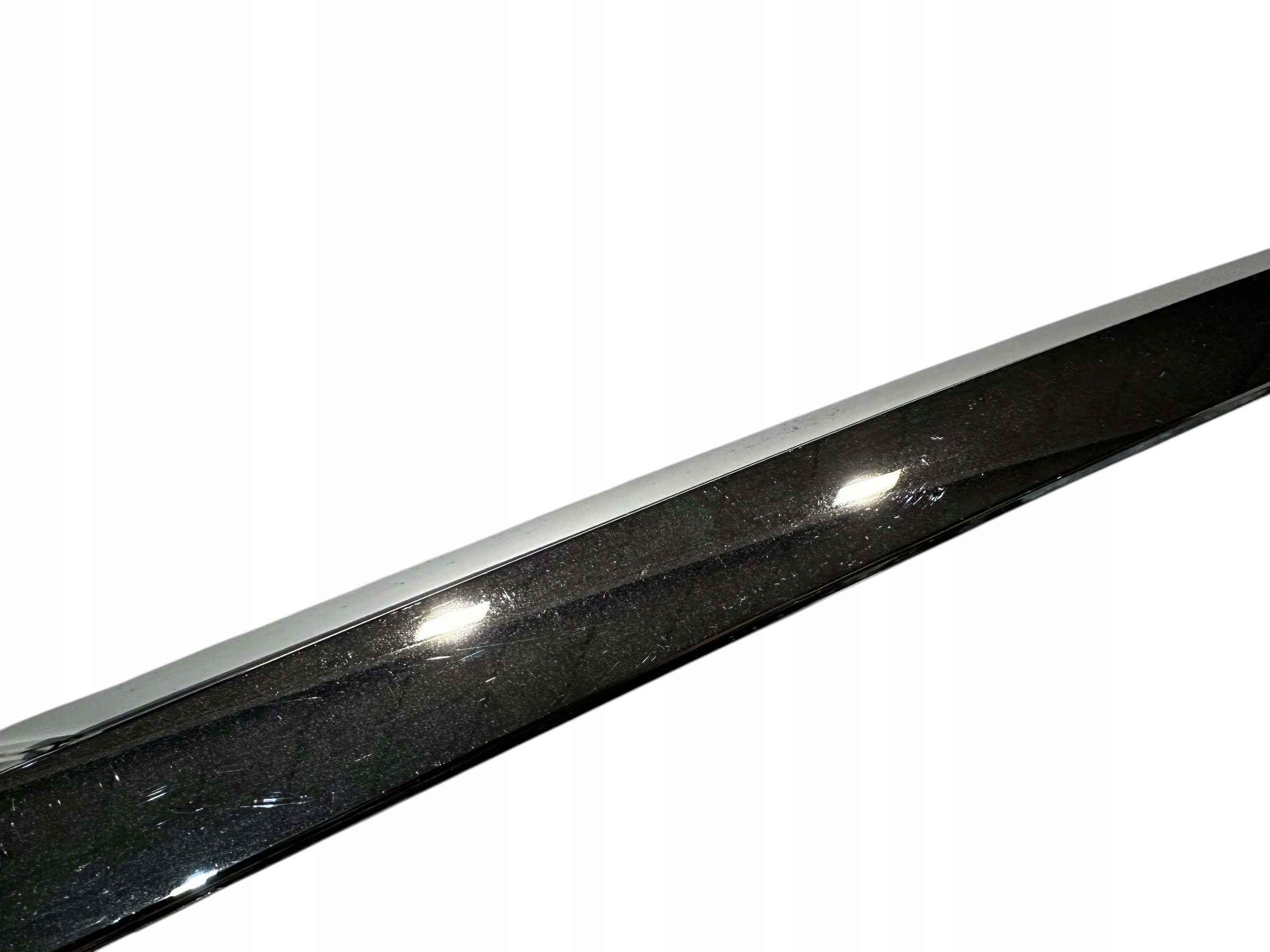 BENTLEY BENTAYGA moulding door cap RH 36A853190 CHROM
