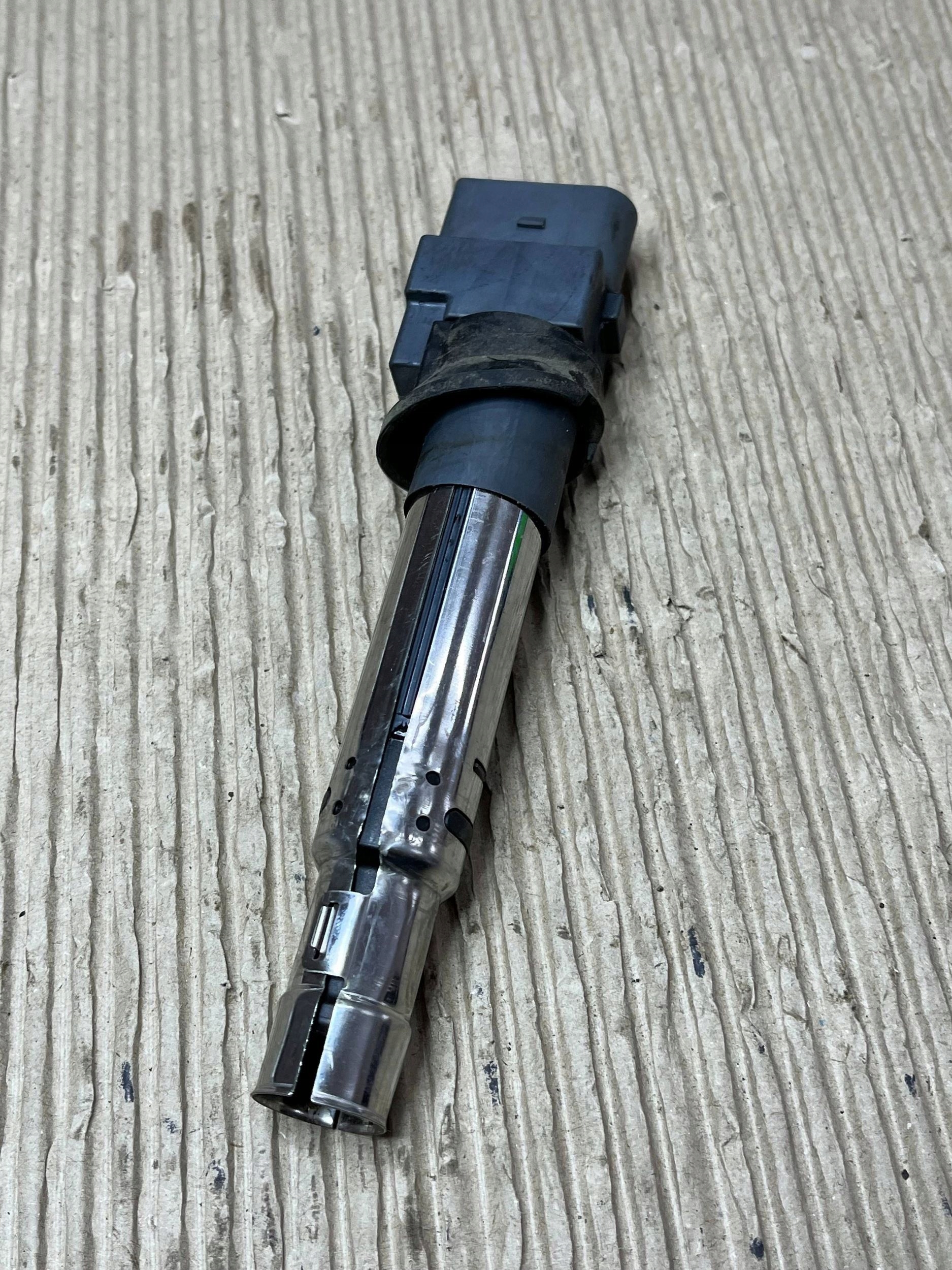 coil ignition Volkswagen Touareg II 022905715A
