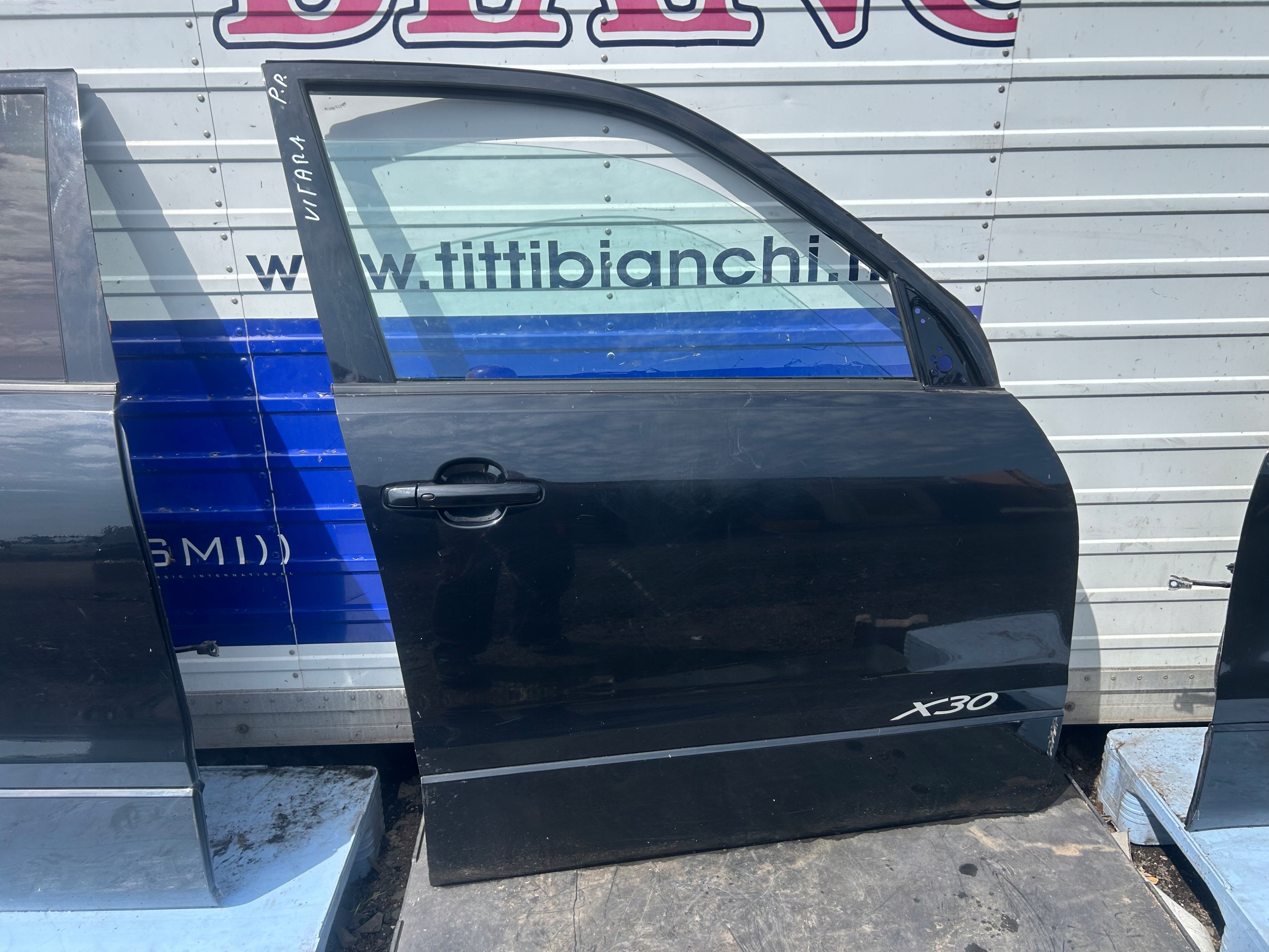SUZUKI GRAND VITARA II LIFT door right front