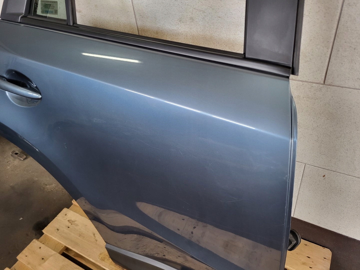 door right rear part right rear. 42B MAZDA CX-5 and KE