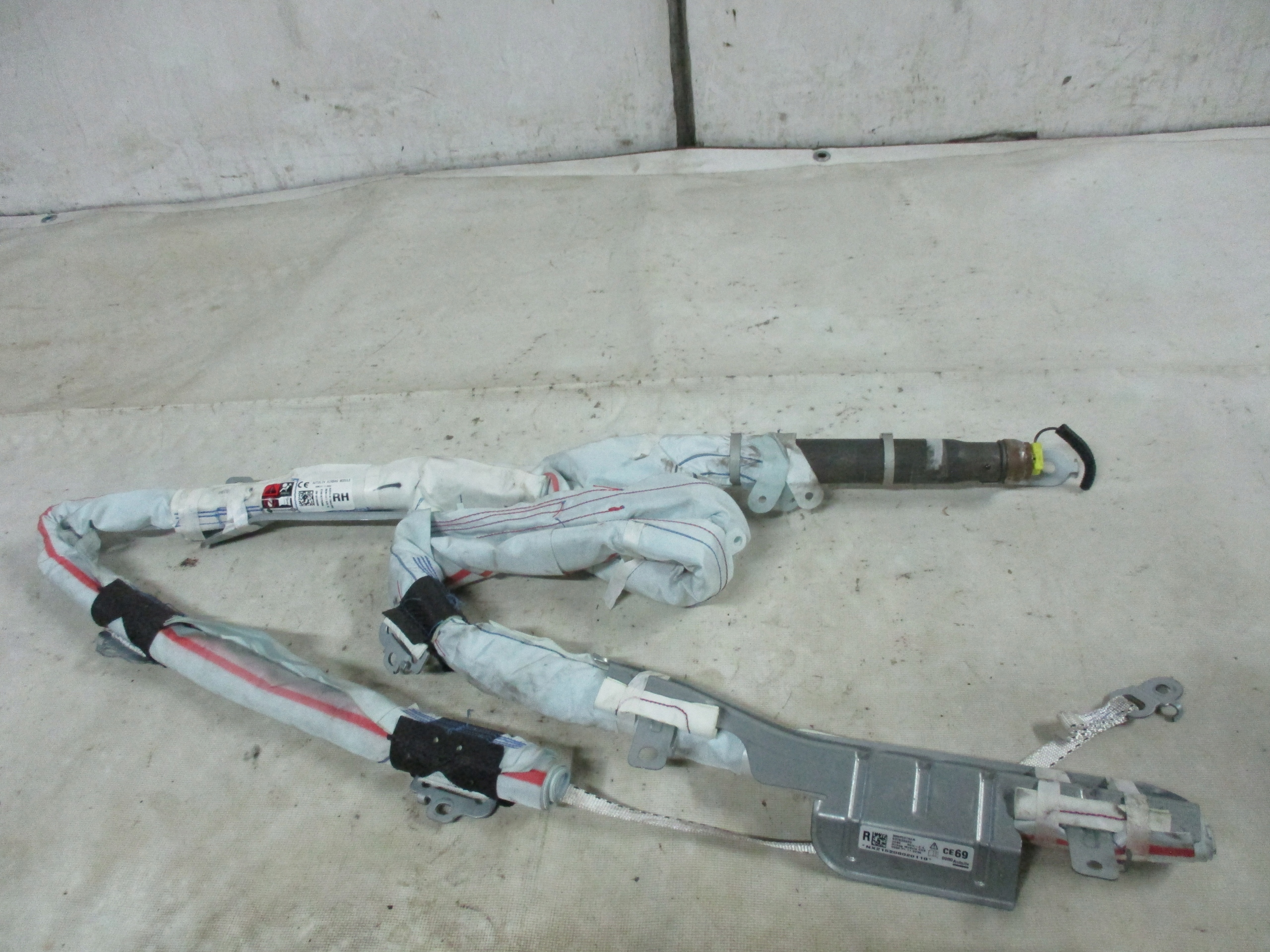 пиропатрон правая renault KOLEOS 2 II 17r- 985P02150R