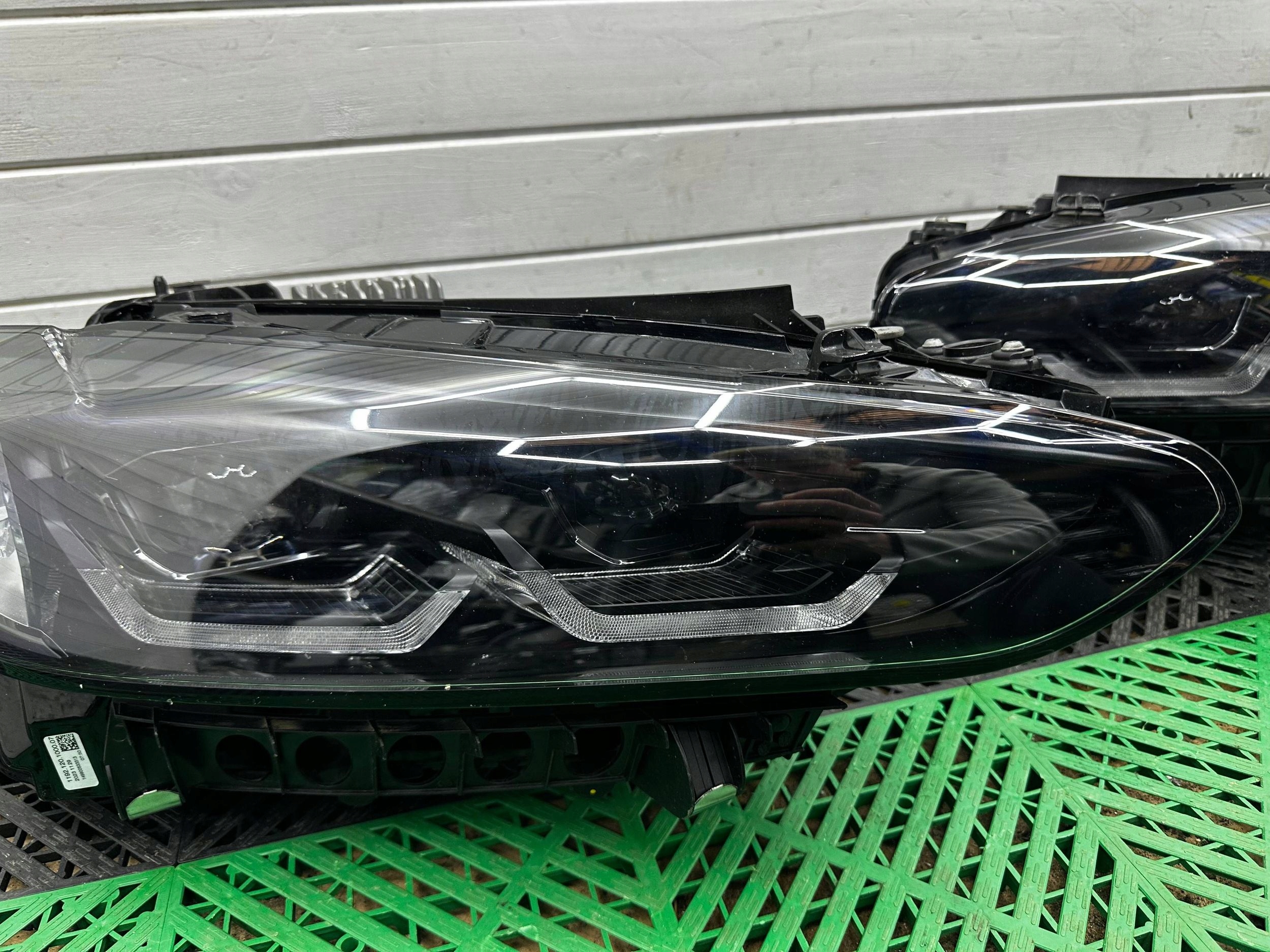 Komplet reflektorow przednich front BMW 4 G22 G23 G24 G26