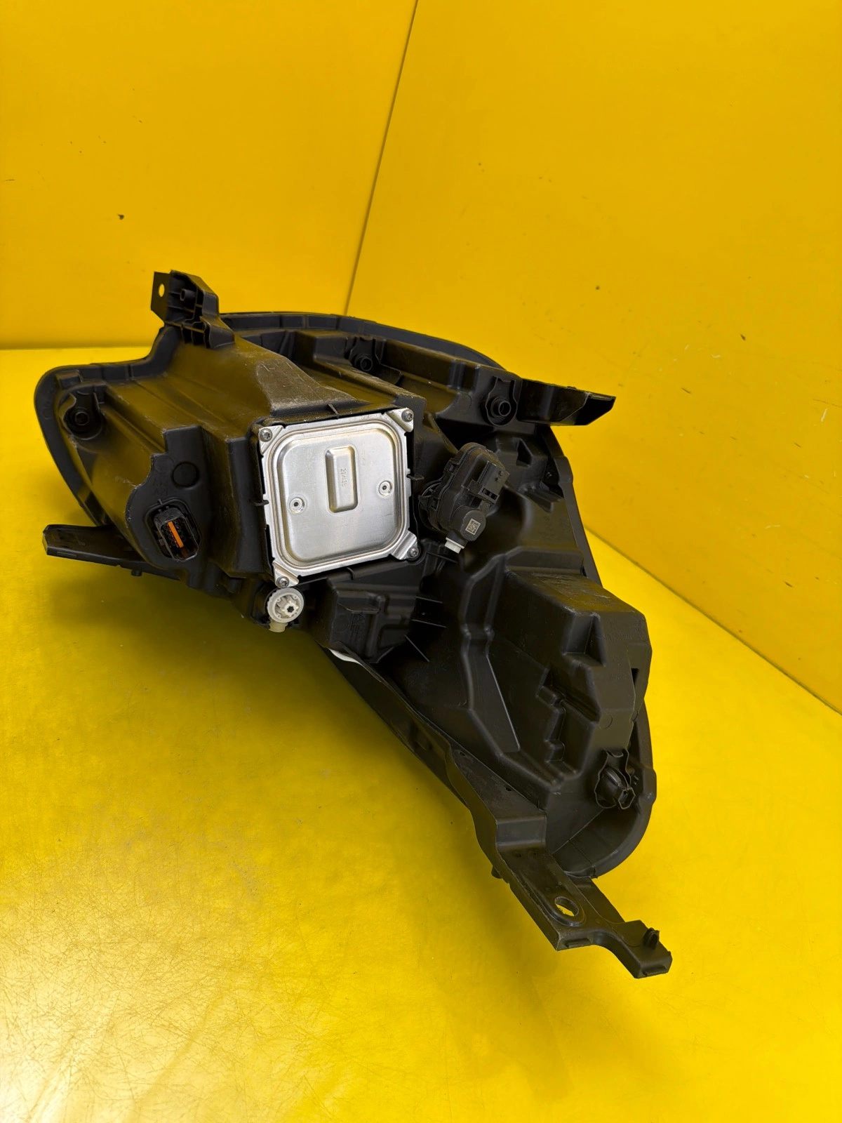 light left front Renault Captur II Full Led 260608054R
