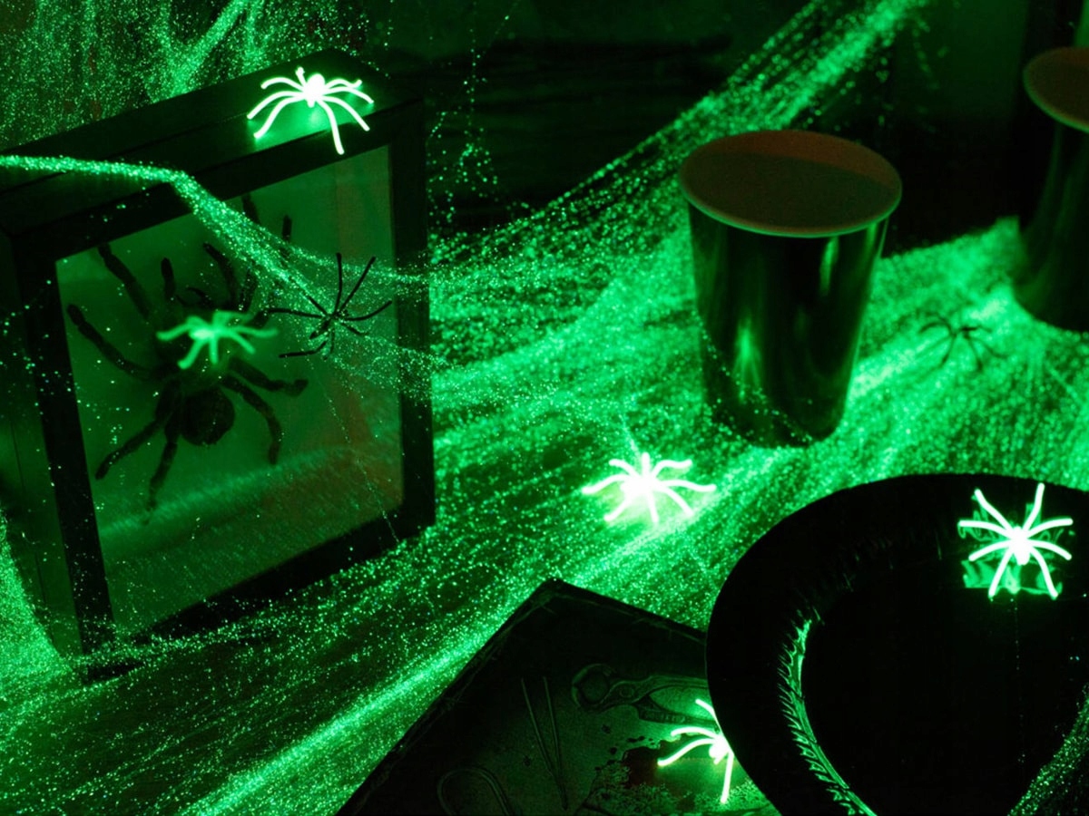 Fluorescenční pavučina svítící ve tmě, bílá, 500 g, Halloween Plexisklo