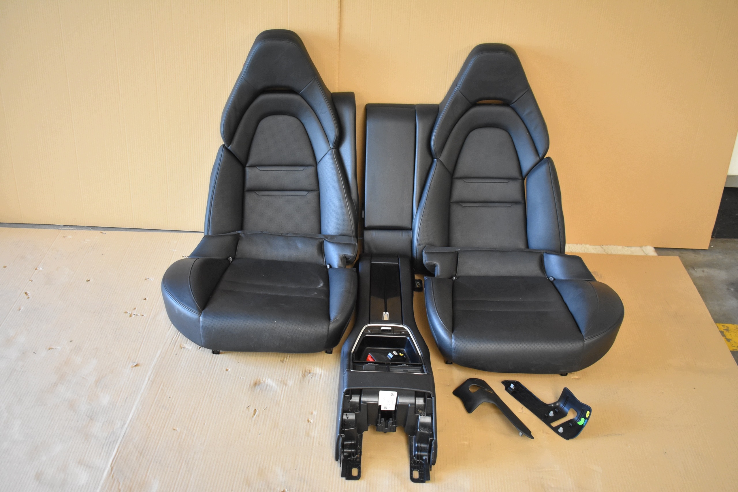 IDEALNE Sitze KPL. + MODULY PORSCHE PANAMERA 971 1