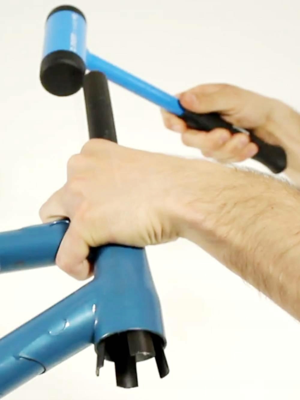 UNIOR 1681/4 WYBIJAK MISEK STERU 1, 1 1/8, 1 1/4 Marka Unior