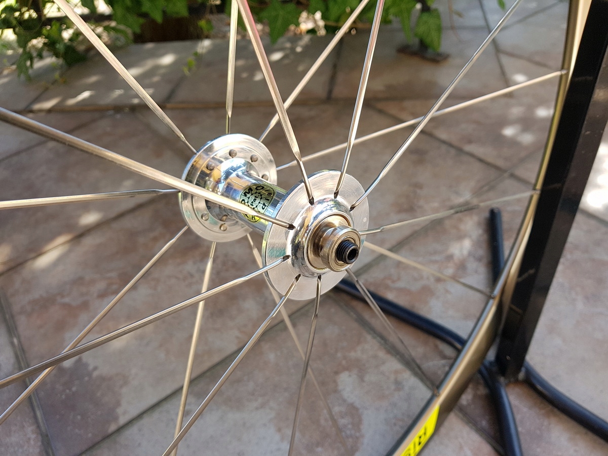 koła 700C piasty TOMO, obręcze RIGIDA DP18 Rodzaj hamulca Pozostałe