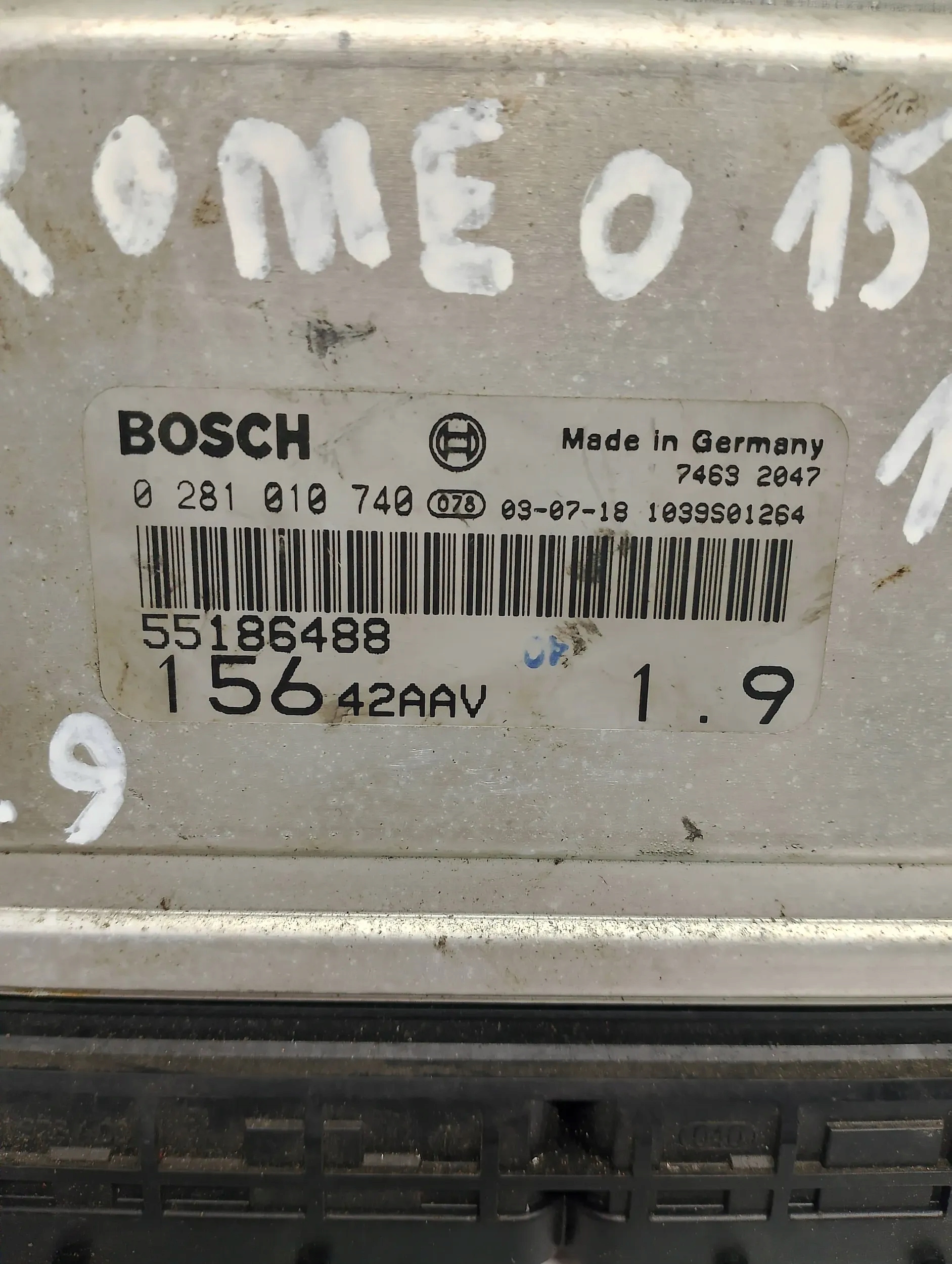 computer control unit of the engine ALFA ROMEO 156 1.9 JTD 0281010740