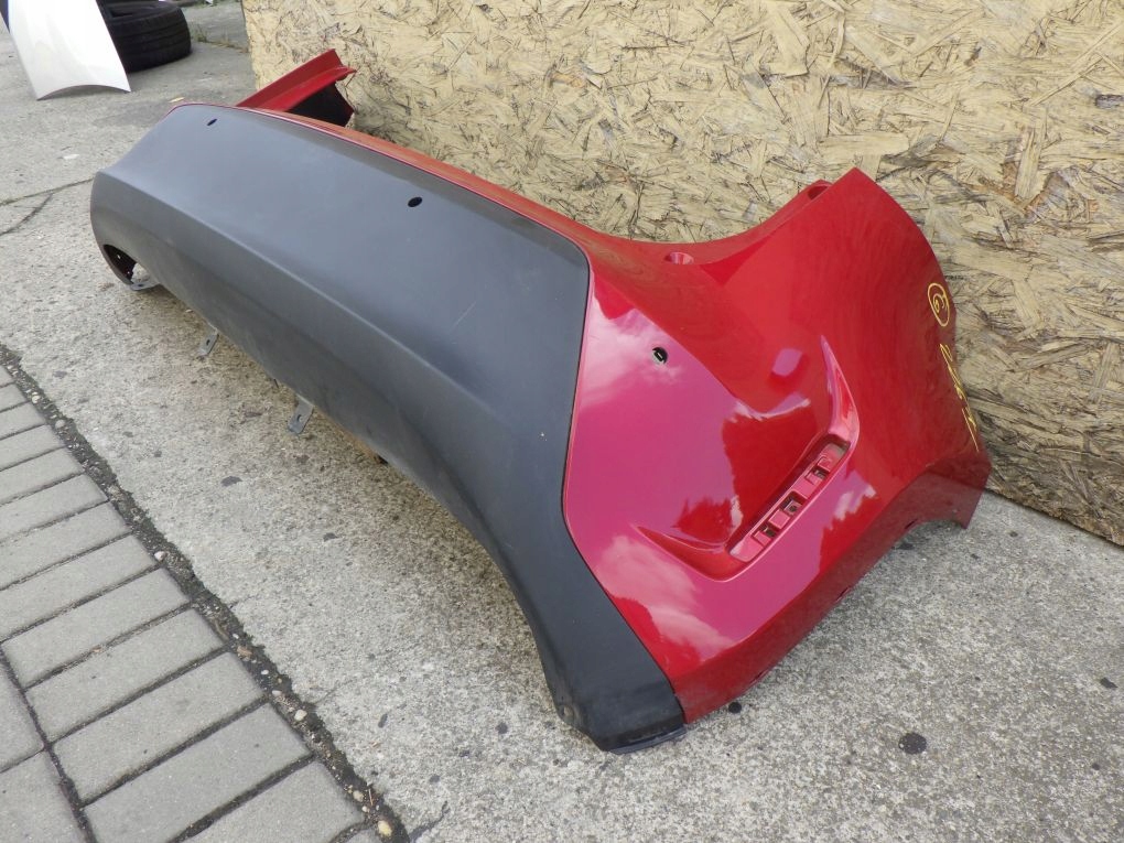 TOYOTA YARIS CROSS 20- bumper rear