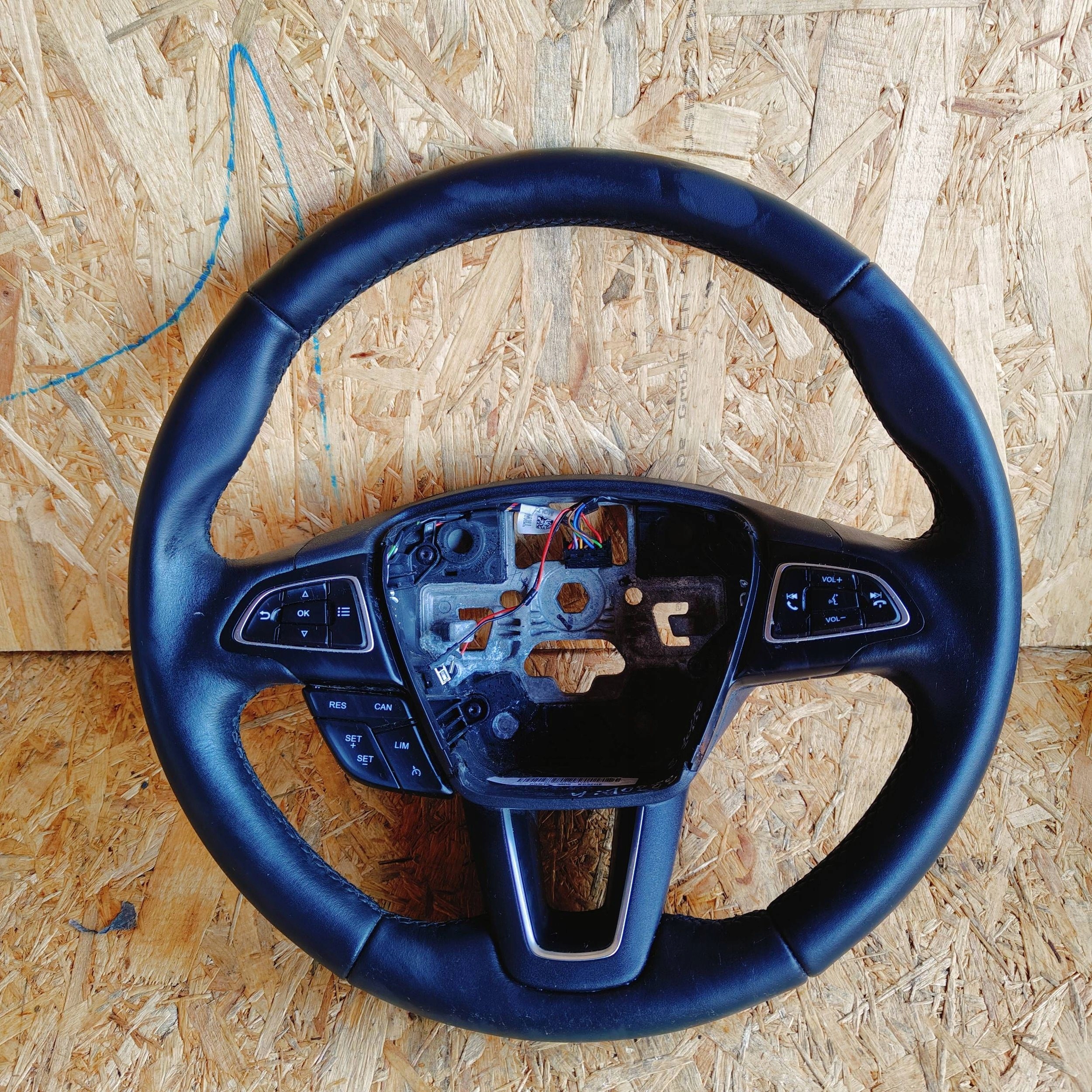 lenkrad Ford Ecosport Cgn153600