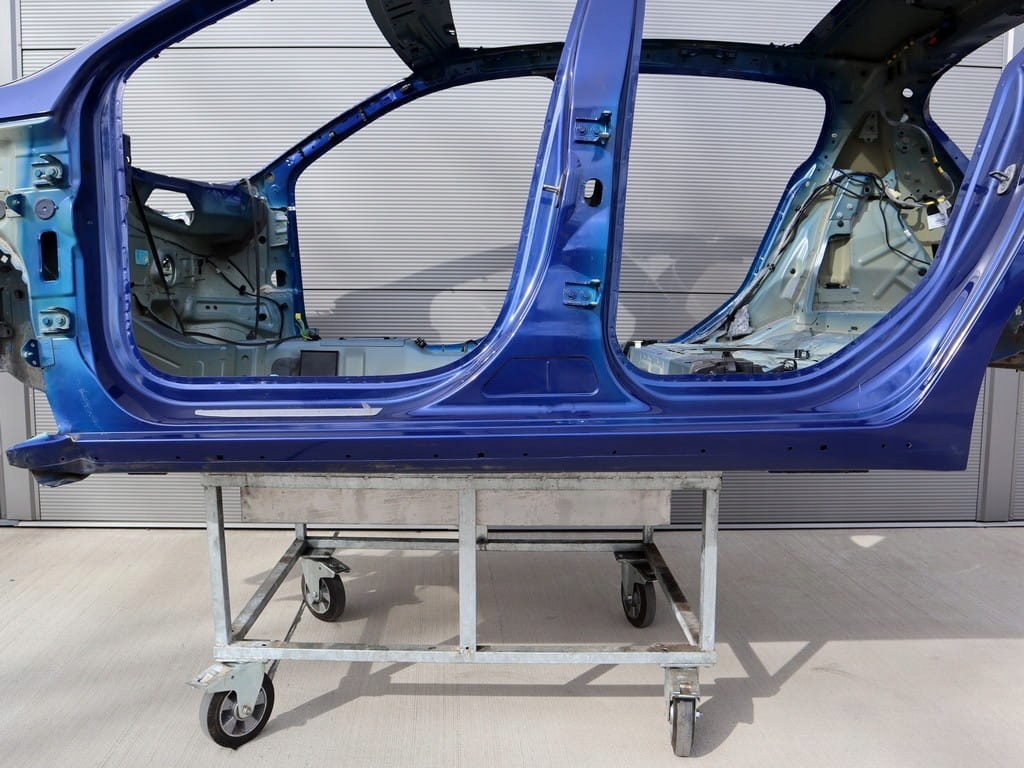 PRÓG LEWY SŁUPEK ŚRODKOWY PEUGEOT 308 II T9 13-21 r. HB GT EEGD