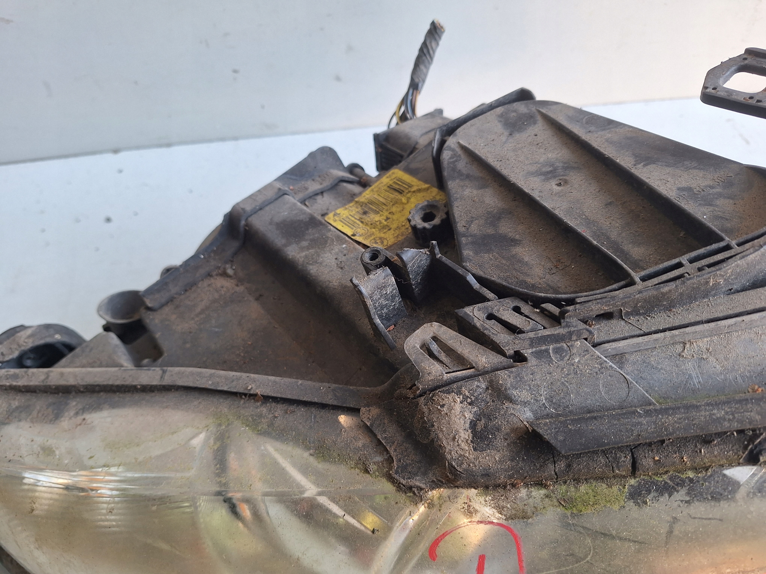 BMW 3 E92 E93 05-10 Feux phare Droit XENON UK