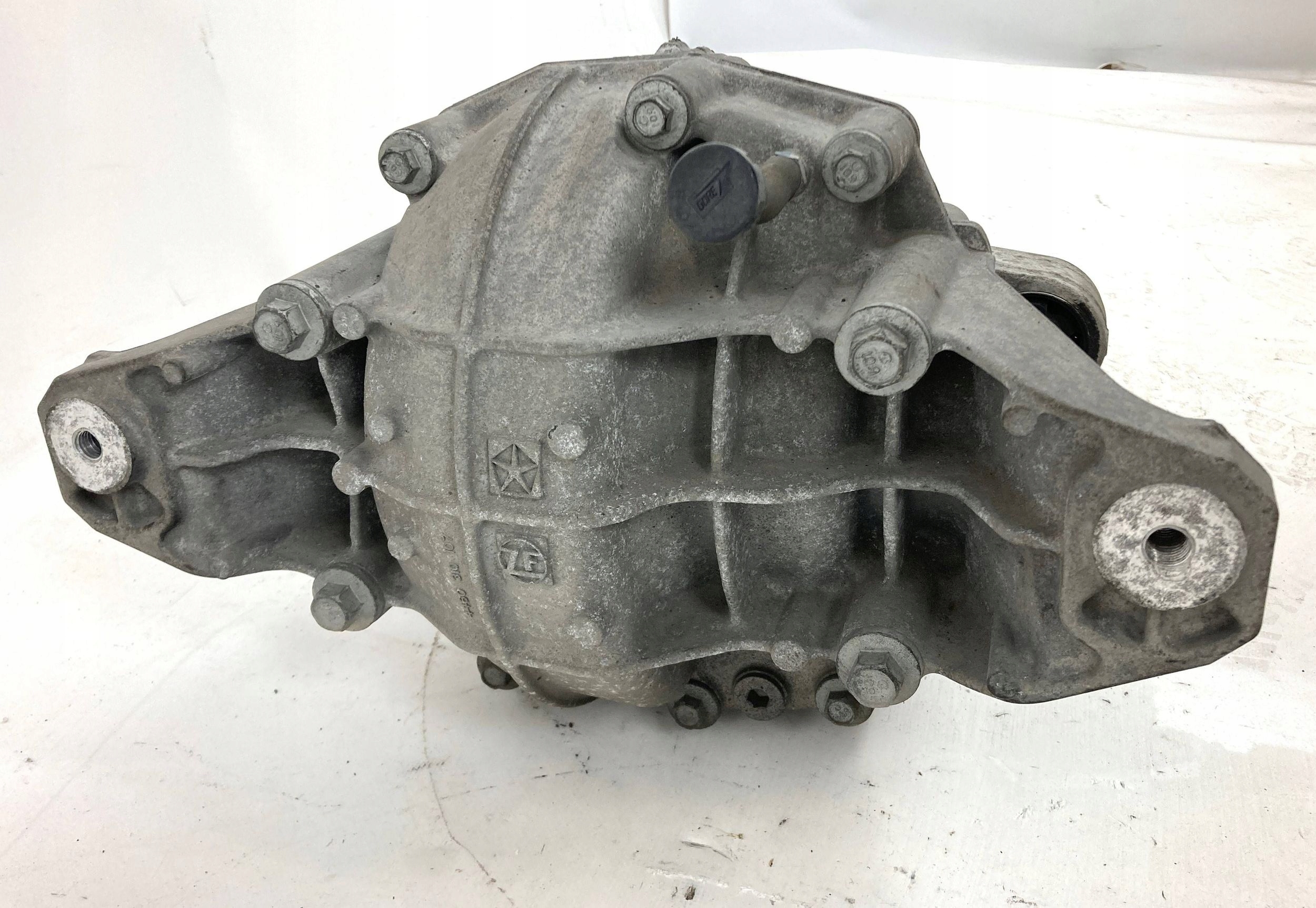 Dodge Durango 2014-26 Ausgleichgetriebe Differential Differential hinten 5.7 heck 3.09