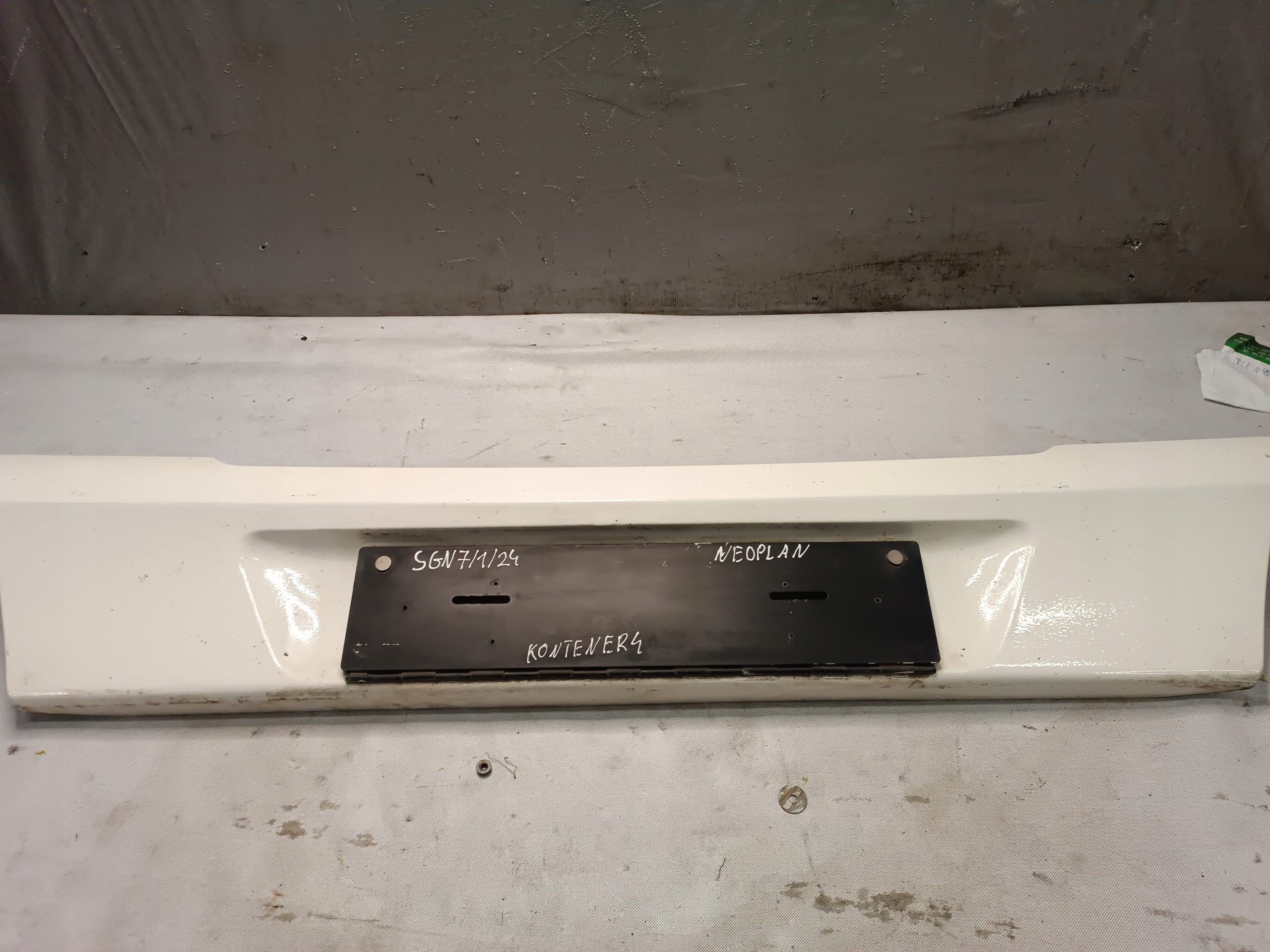 cap bonnet rear part NEOPLAN N4516