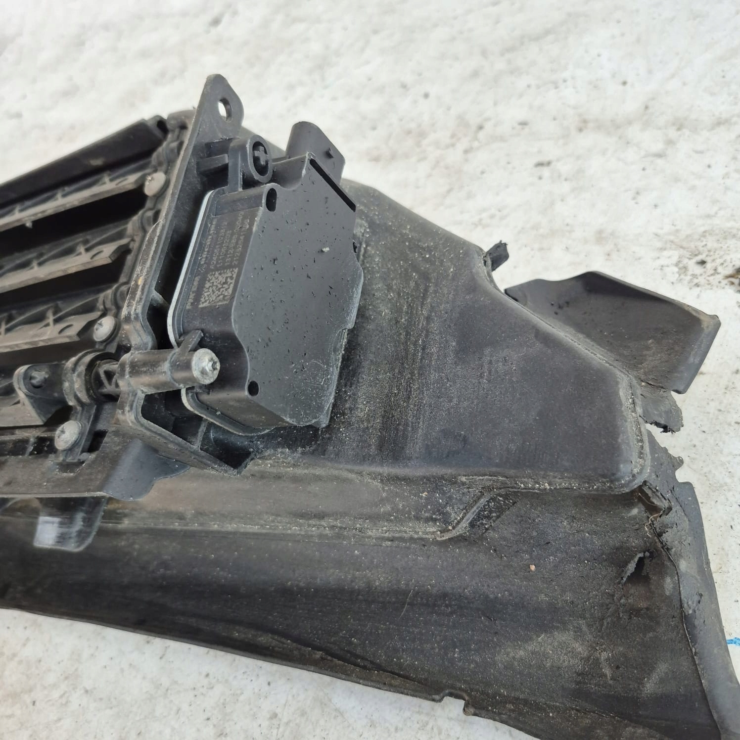 VOLVO XC90 II 14- steering wheel, blinds intake air 31353797